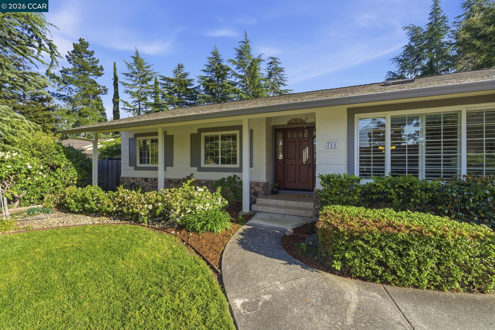 711 Bloching Cir, Clayton, CA, 94517