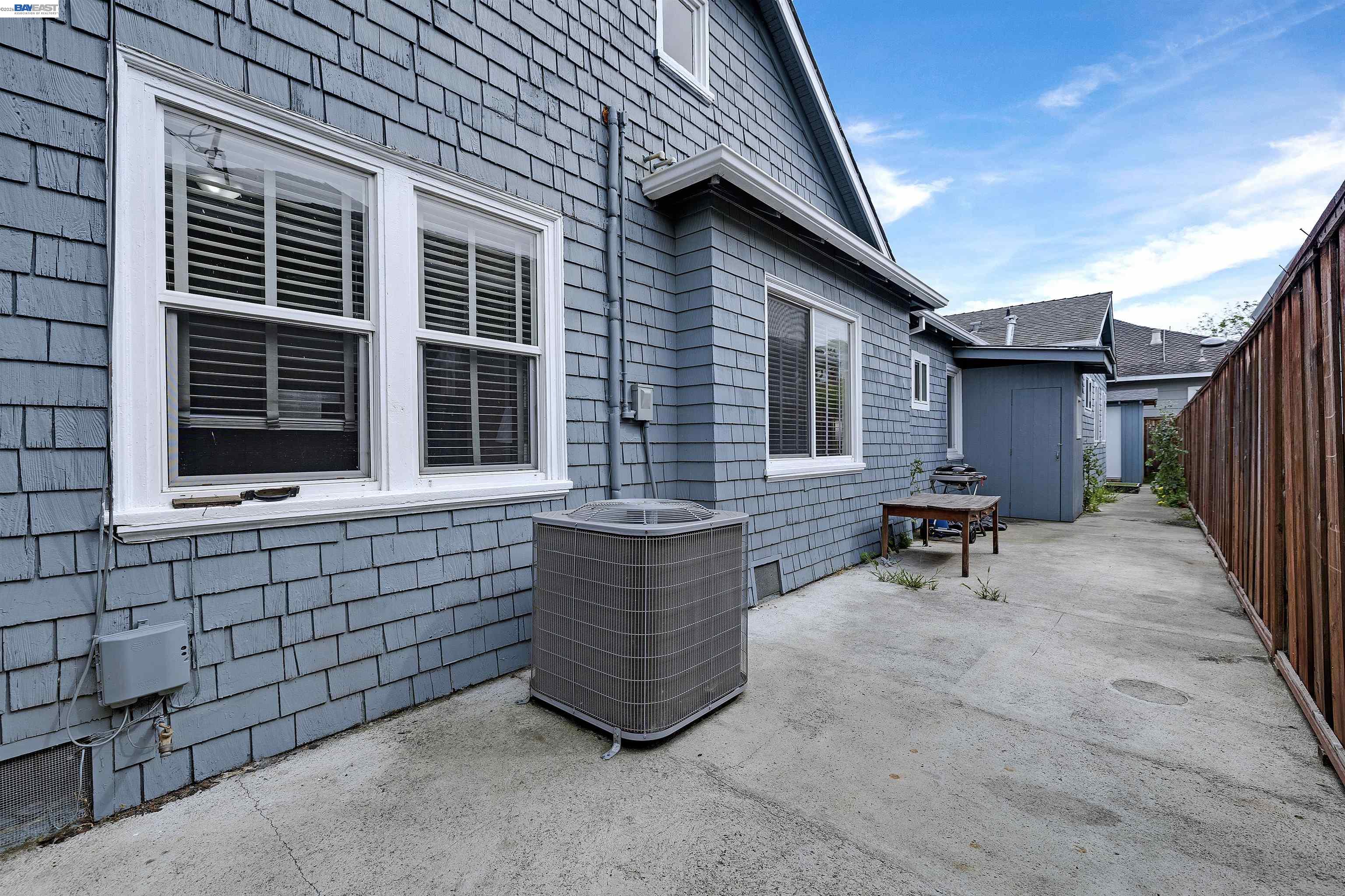 Detail Gallery Image 17 of 21 For 3710 Smith St, Union City,  CA 94587 - 4 Beds | 2 Baths