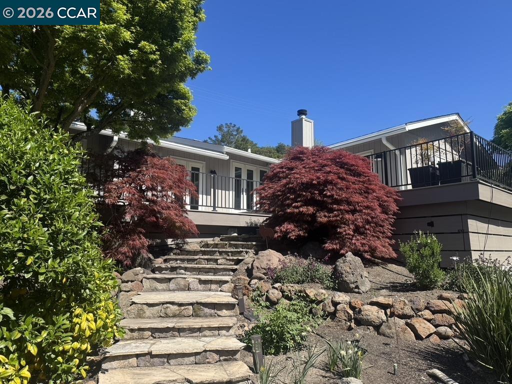 80 Tara Rd, Orinda, CA, 94563