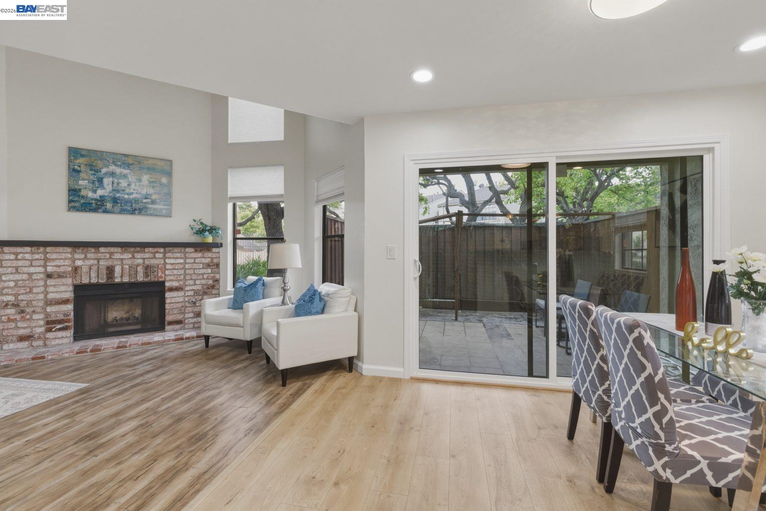 Detail Gallery Image 14 of 43 For 5358 Port Sailwood Dr, Newark,  CA 94560 - 3 Beds | 2/1 Baths