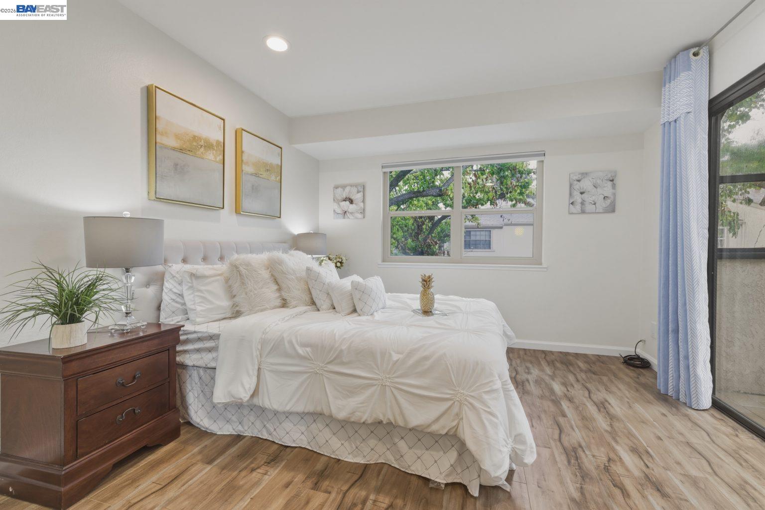 Detail Gallery Image 20 of 43 For 5358 Port Sailwood Dr, Newark,  CA 94560 - 3 Beds | 2/1 Baths