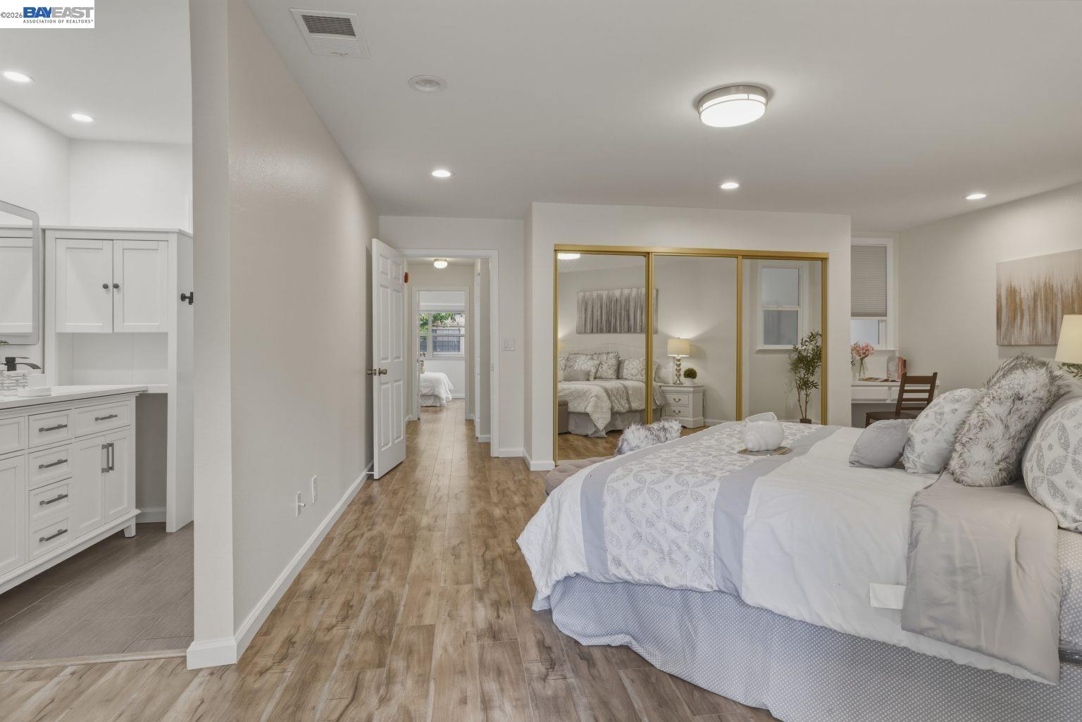 Detail Gallery Image 27 of 43 For 5358 Port Sailwood Dr, Newark,  CA 94560 - 3 Beds | 2/1 Baths