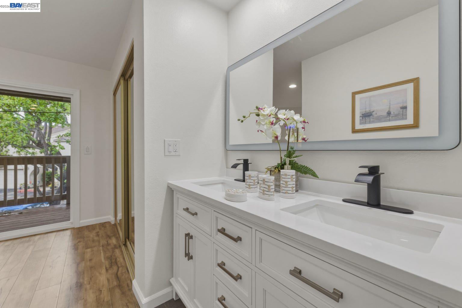 Detail Gallery Image 32 of 43 For 5358 Port Sailwood Dr, Newark,  CA 94560 - 3 Beds | 2/1 Baths