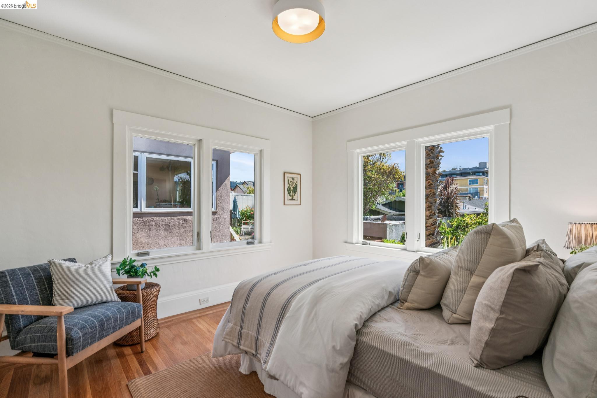 Detail Gallery Image 23 of 49 For 5108 Coronado Ave, Oakland,  CA 94618 - 4 Beds | 2 Baths