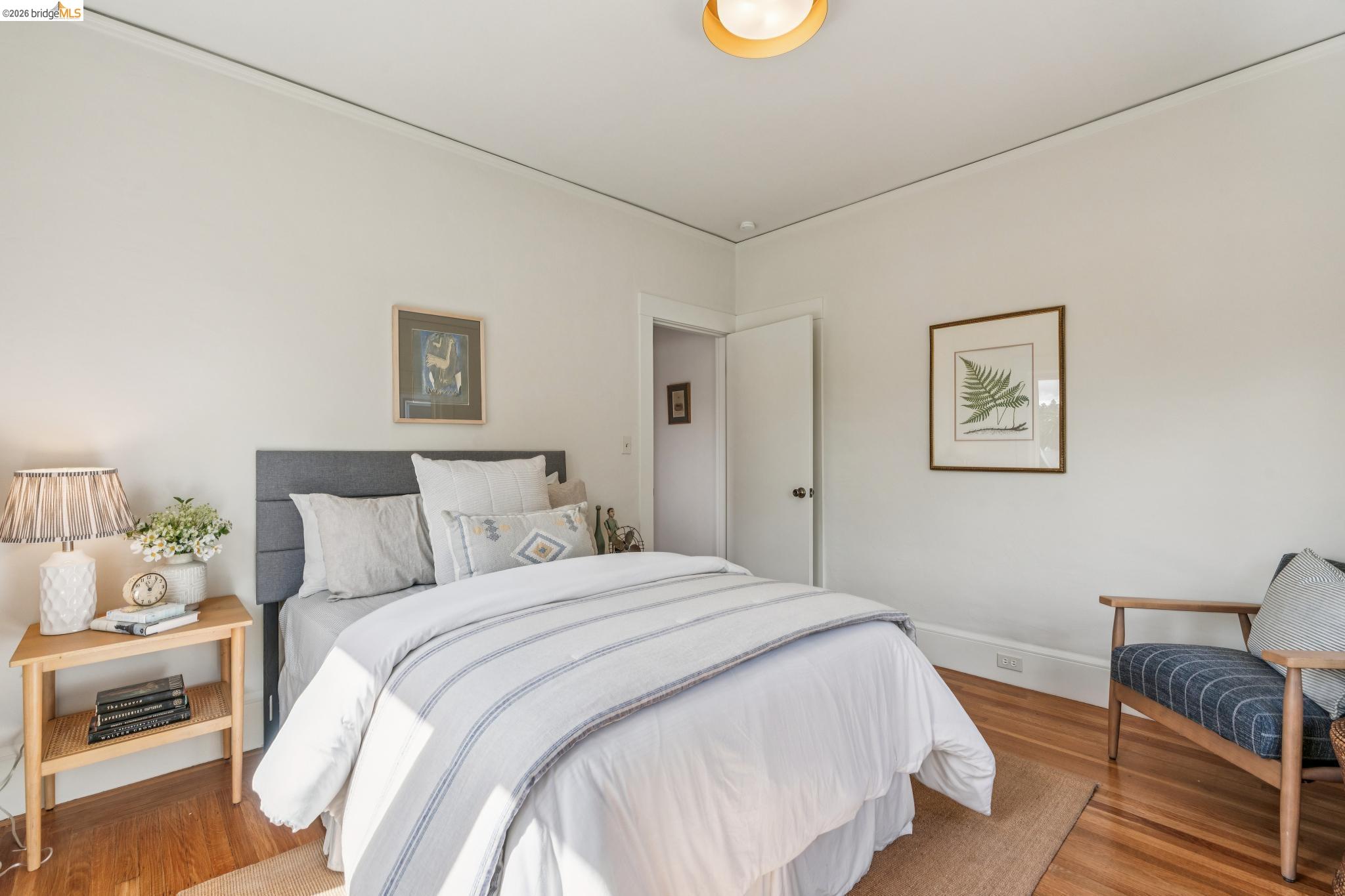 Detail Gallery Image 24 of 49 For 5108 Coronado Ave, Oakland,  CA 94618 - 4 Beds | 2 Baths