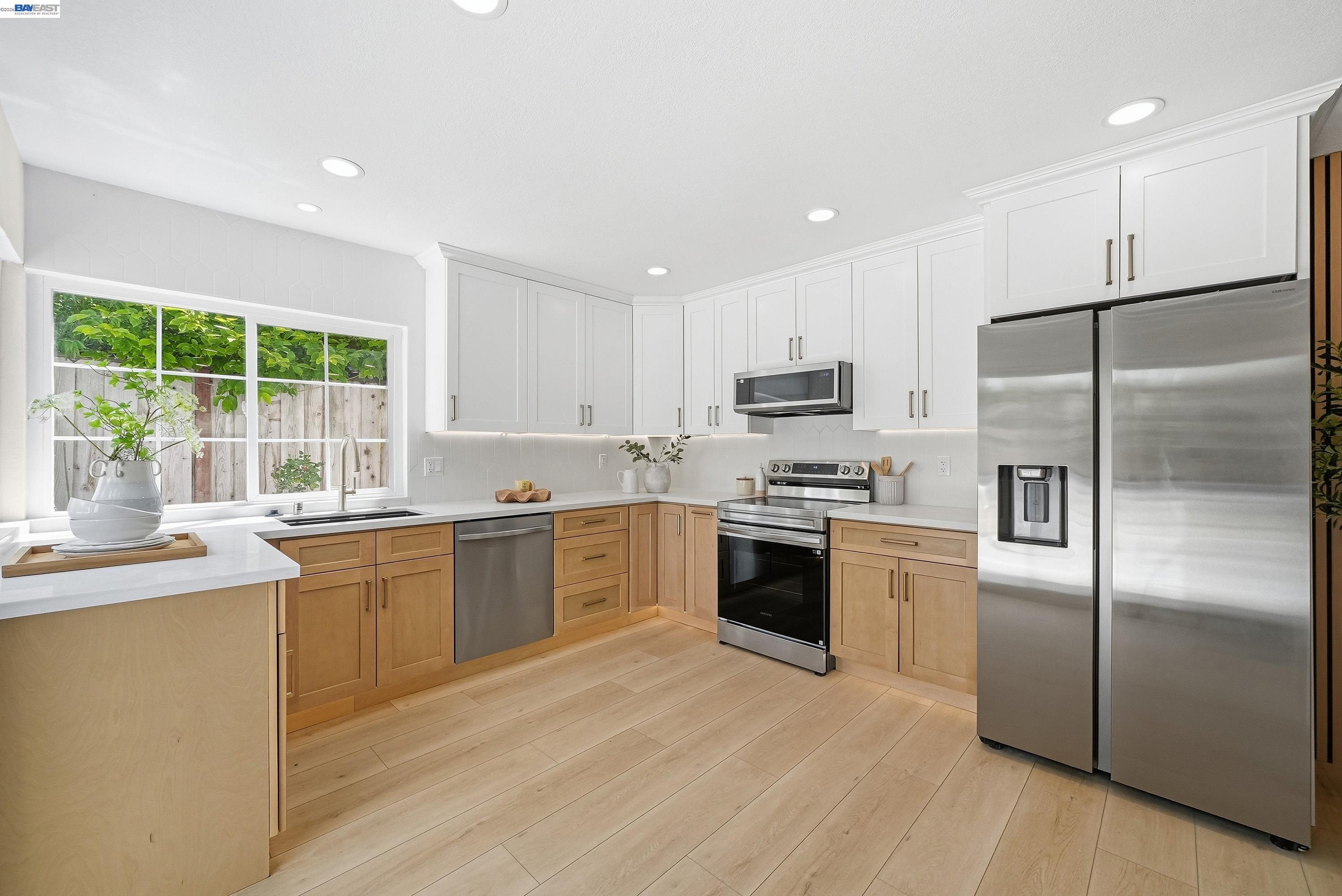 Detail Gallery Image 14 of 44 For 32419 Woodland Dr, Union City,  CA 94587 - 4 Beds | 2 Baths