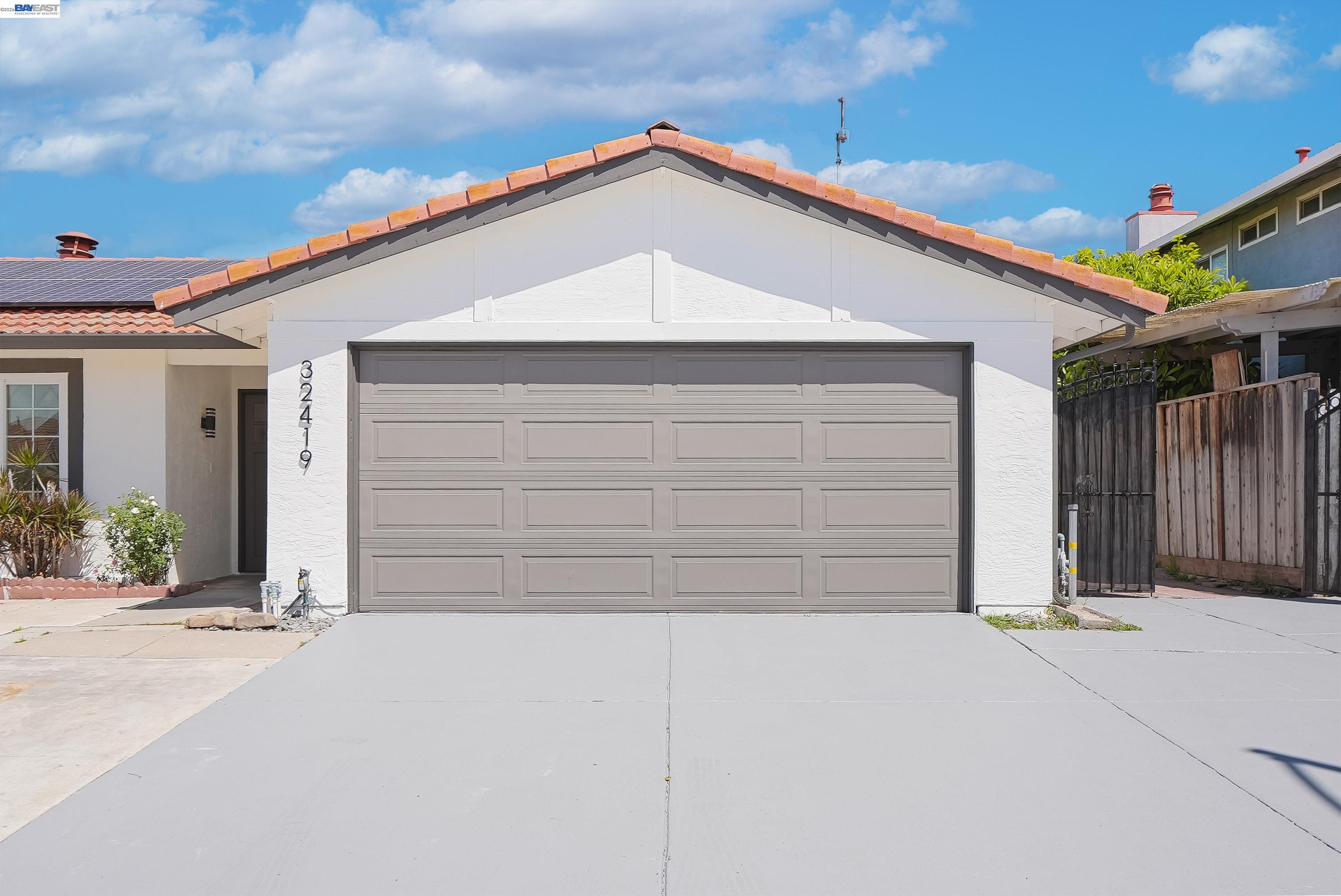 Detail Gallery Image 3 of 44 For 32419 Woodland Dr, Union City,  CA 94587 - 4 Beds | 2 Baths