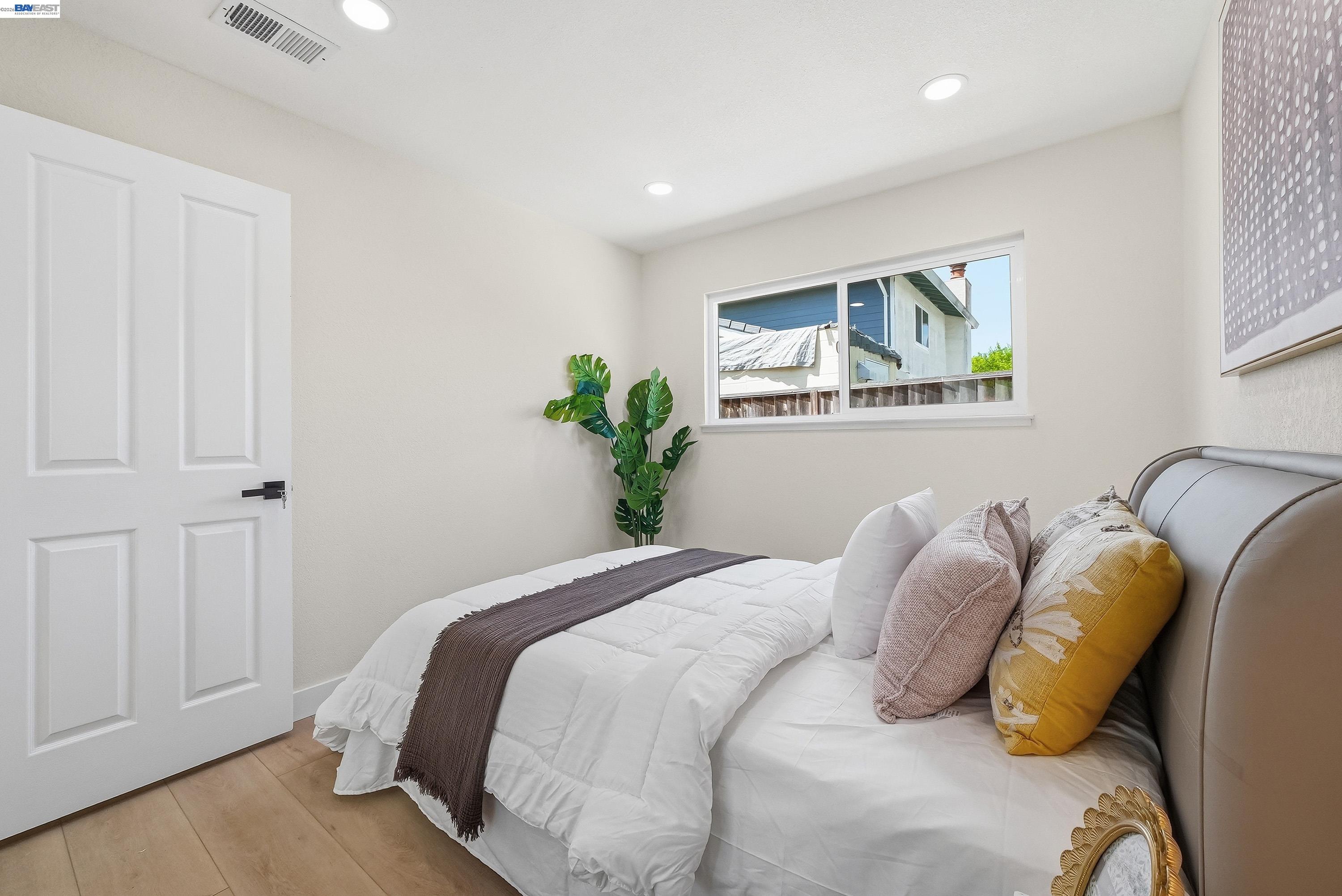 Detail Gallery Image 25 of 44 For 32419 Woodland Dr, Union City,  CA 94587 - 4 Beds | 2 Baths