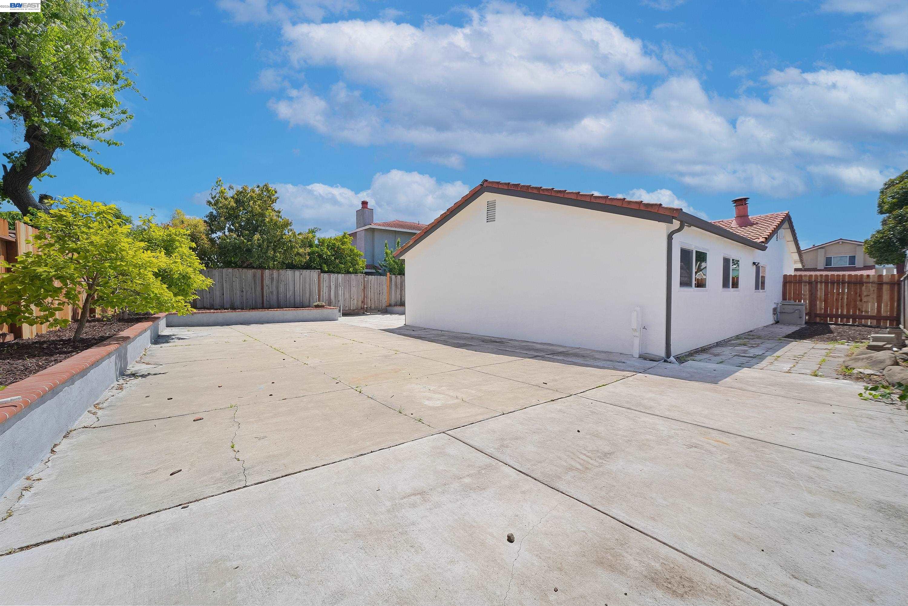 Detail Gallery Image 38 of 44 For 32419 Woodland Dr, Union City,  CA 94587 - 4 Beds | 2 Baths