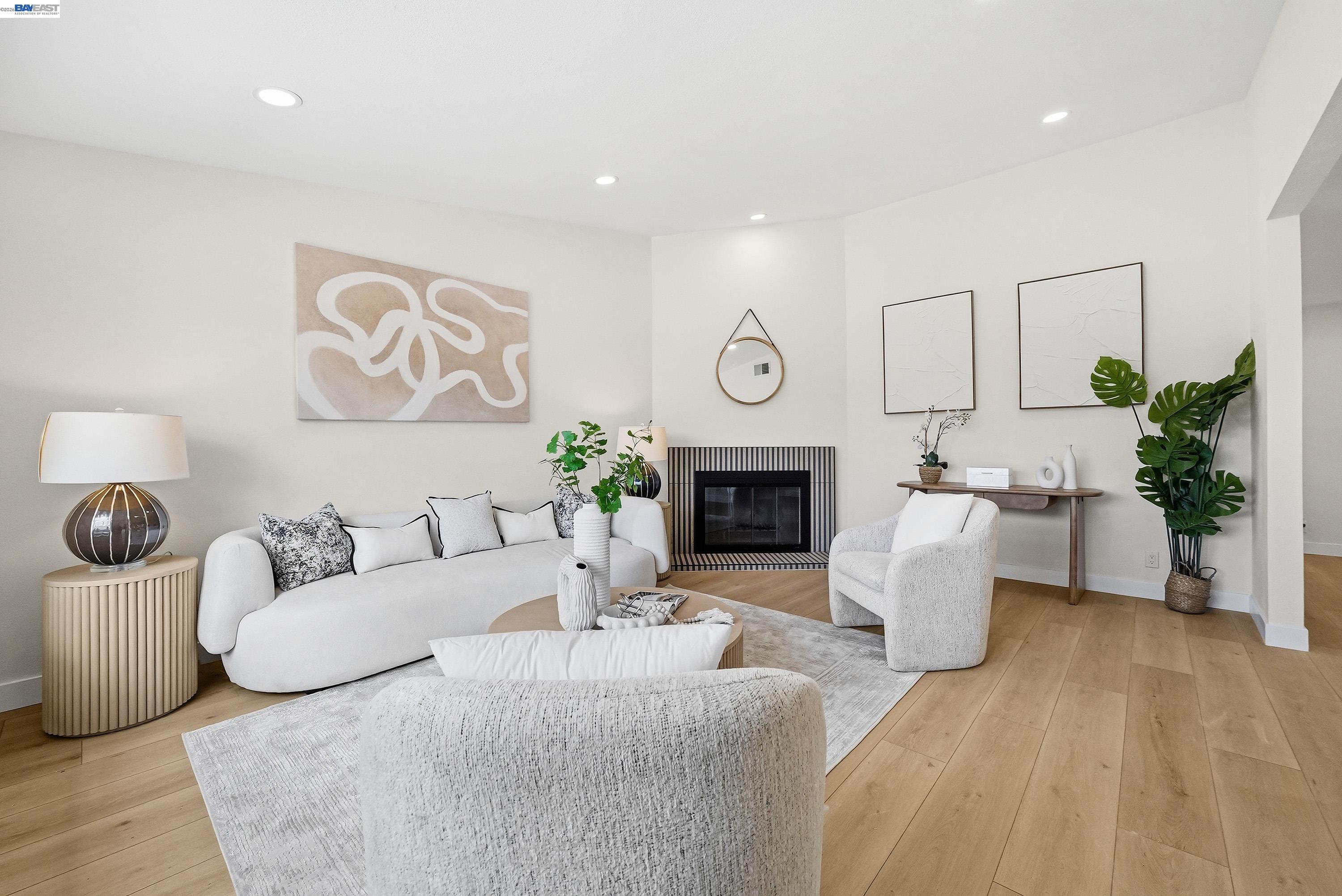 Detail Gallery Image 7 of 44 For 32419 Woodland Dr, Union City,  CA 94587 - 4 Beds | 2 Baths