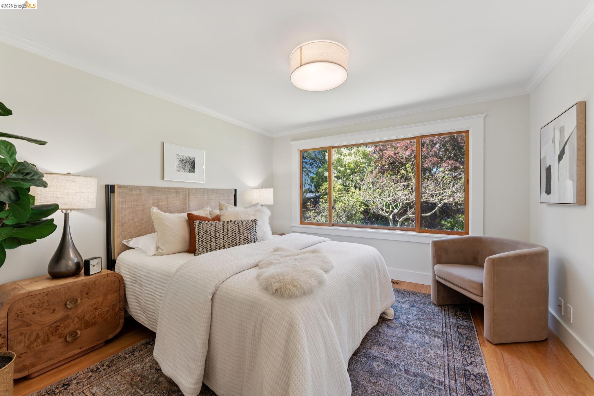 Detail Gallery Image 25 of 63 For 1356 Acton Street, Berkeley,  CA 94706-2502 - 4 Beds | 3 Baths