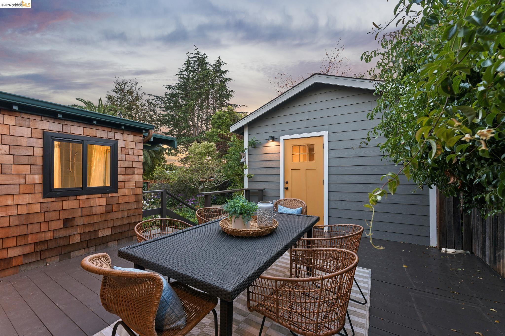 Detail Gallery Image 47 of 63 For 1356 Acton Street, Berkeley,  CA 94706-2502 - 4 Beds | 3 Baths
