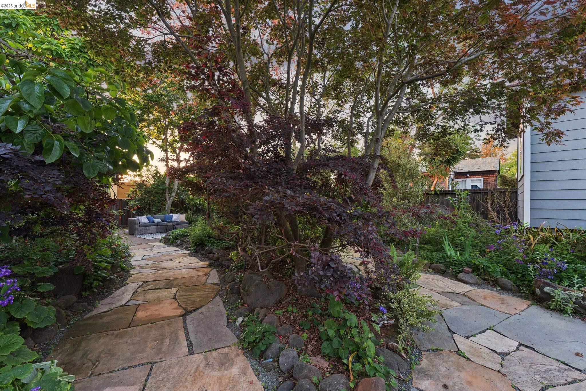 Detail Gallery Image 56 of 63 For 1356 Acton Street, Berkeley,  CA 94706-2502 - 4 Beds | 3 Baths