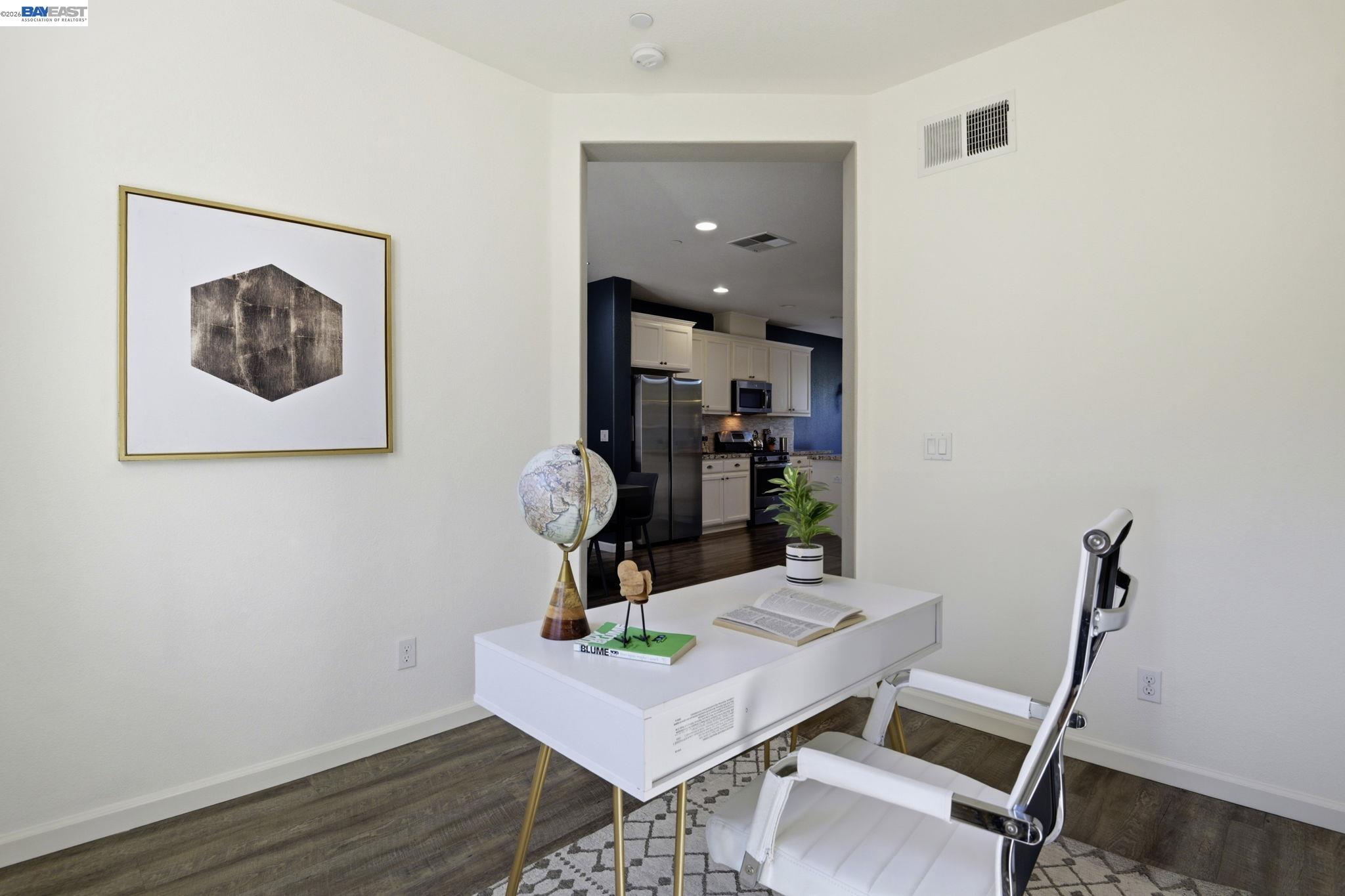 Photo #24: 41131118 Listing: Photo #24