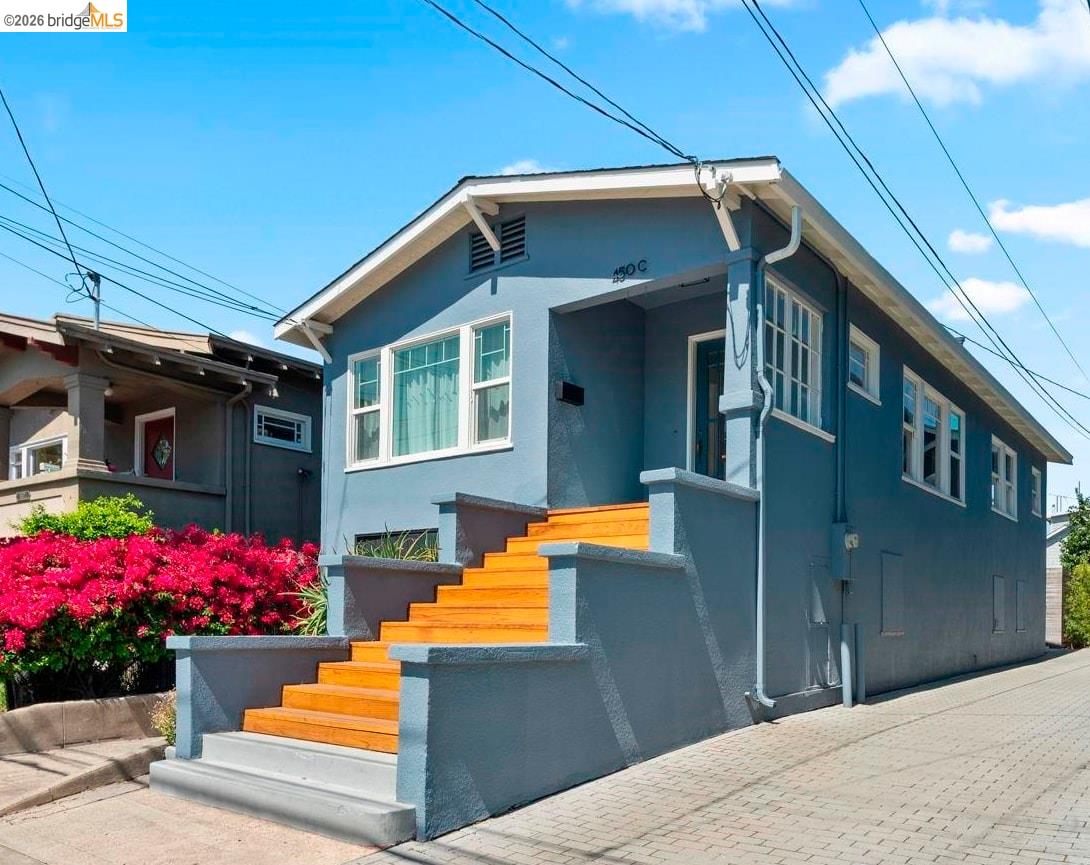 Detail Gallery Image 22 of 35 For 450 42nd St, Oakland,  CA 94609 - – Beds | – Baths