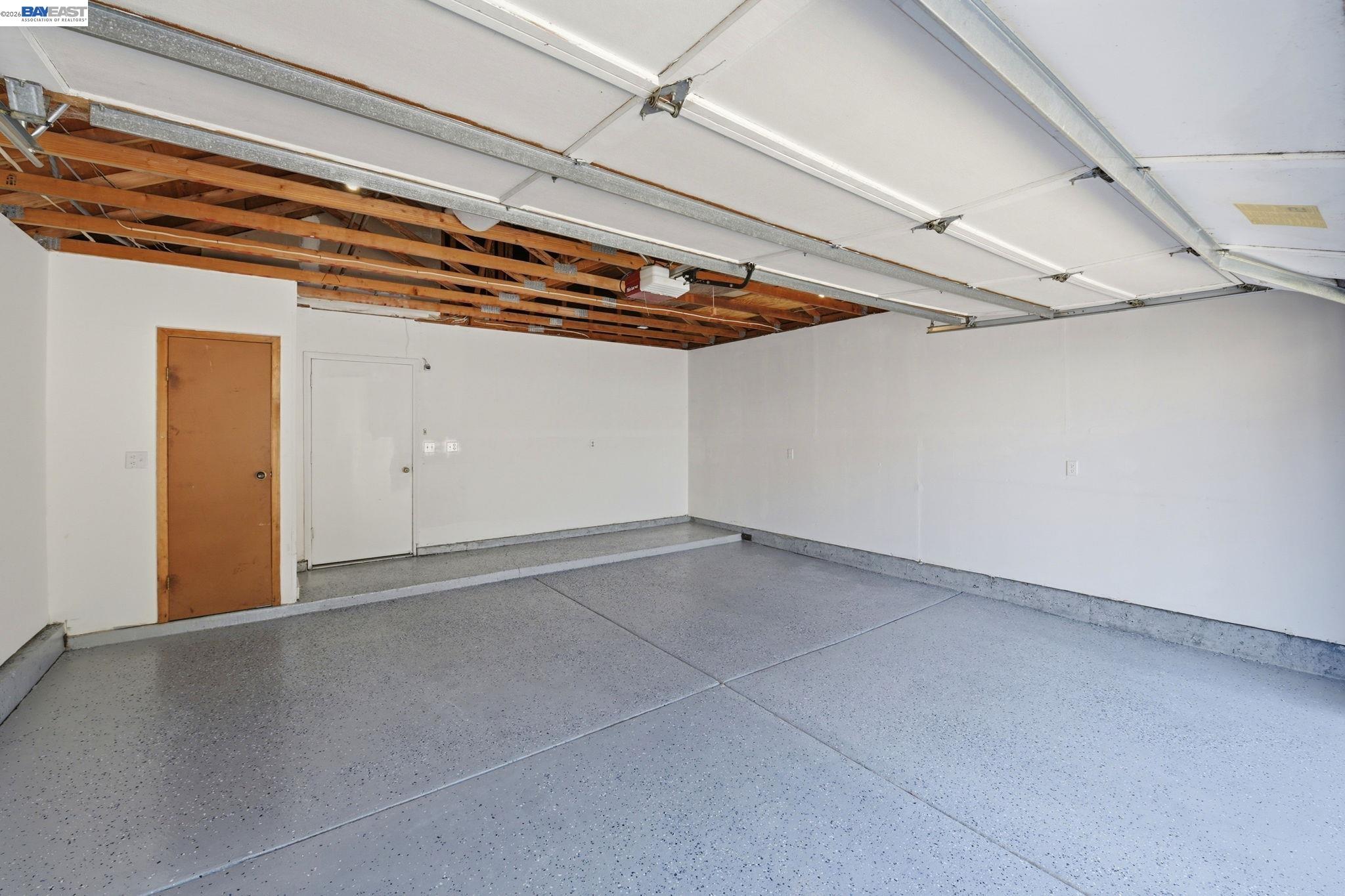 Photo #33: 41131128 Listing: Photo #33