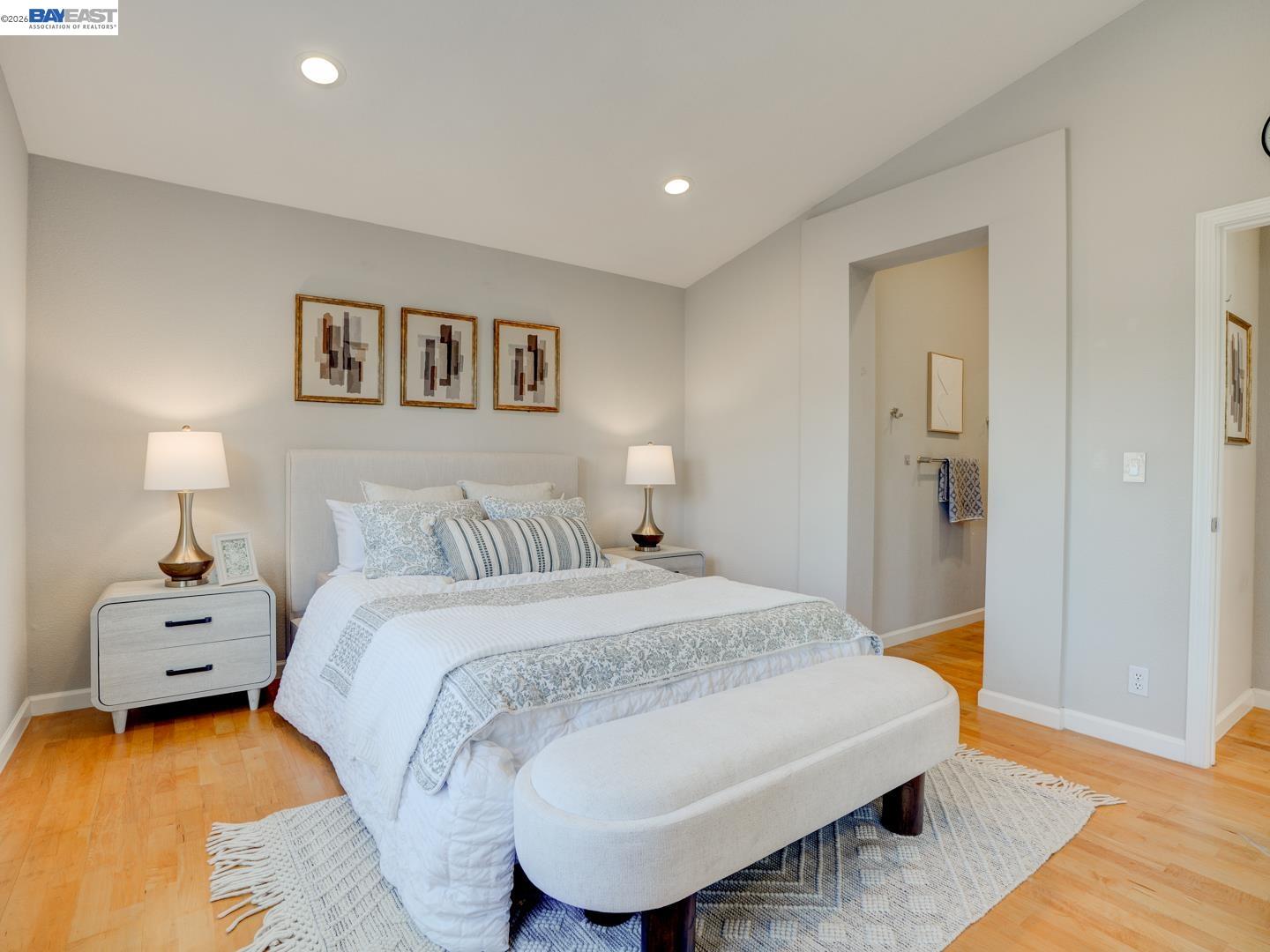 Detail Gallery Image 18 of 48 For 112 Camerota Way, Redwood City,  CA 94065 - 2 Beds | 2 Baths