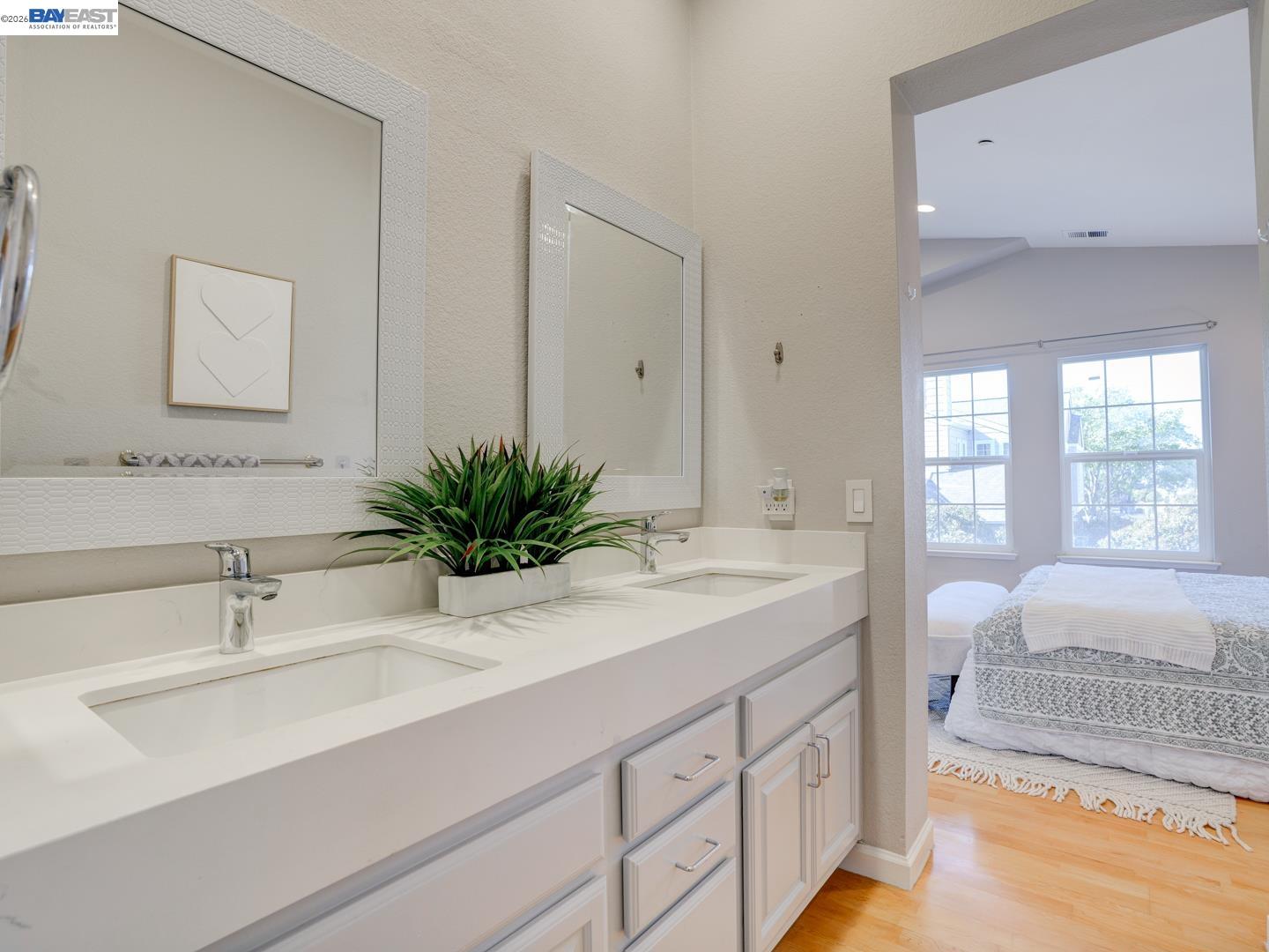Detail Gallery Image 25 of 48 For 112 Camerota Way, Redwood City,  CA 94065 - 2 Beds | 2 Baths
