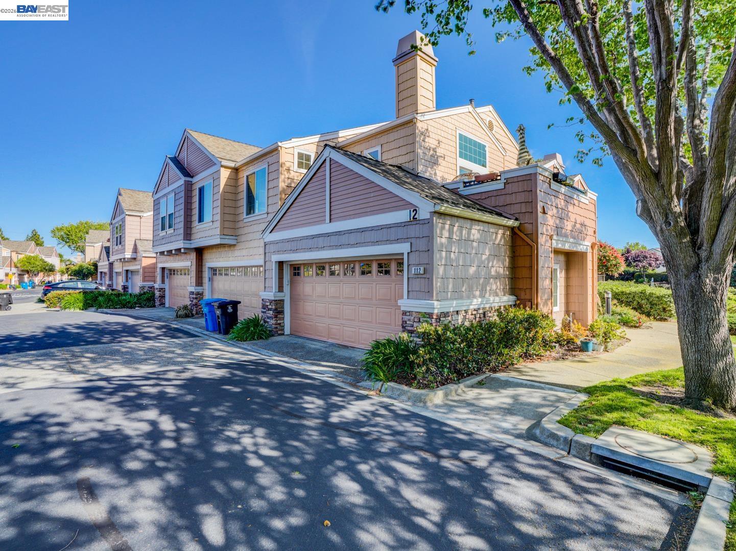 Detail Gallery Image 32 of 48 For 112 Camerota Way, Redwood City,  CA 94065 - 2 Beds | 2 Baths