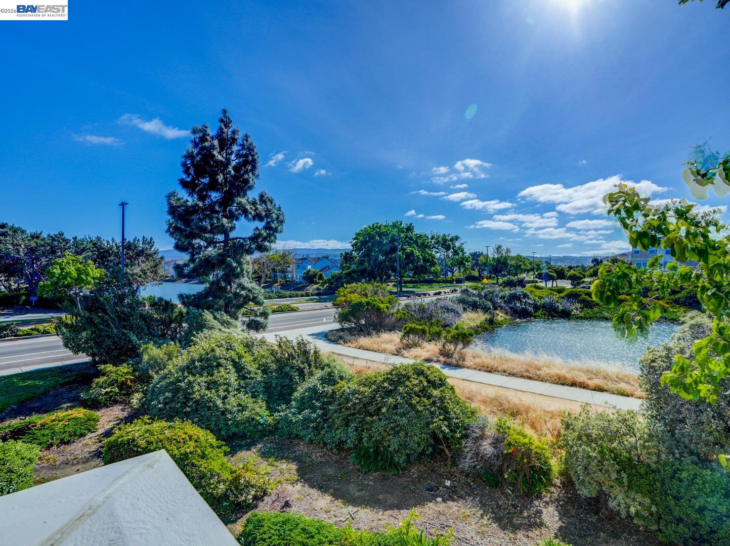 Detail Gallery Image 43 of 48 For 112 Camerota Way, Redwood City,  CA 94065 - 2 Beds | 2 Baths