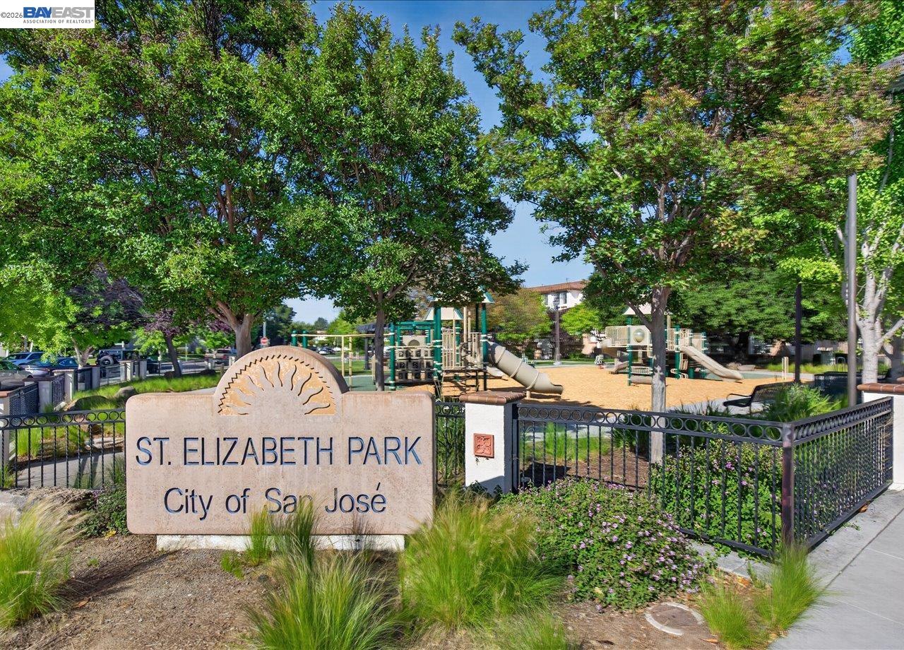 Detail Gallery Image 30 of 32 For 1343 Mckinley Ct, San Jose,  CA 95126 - 3 Beds | 3 Baths