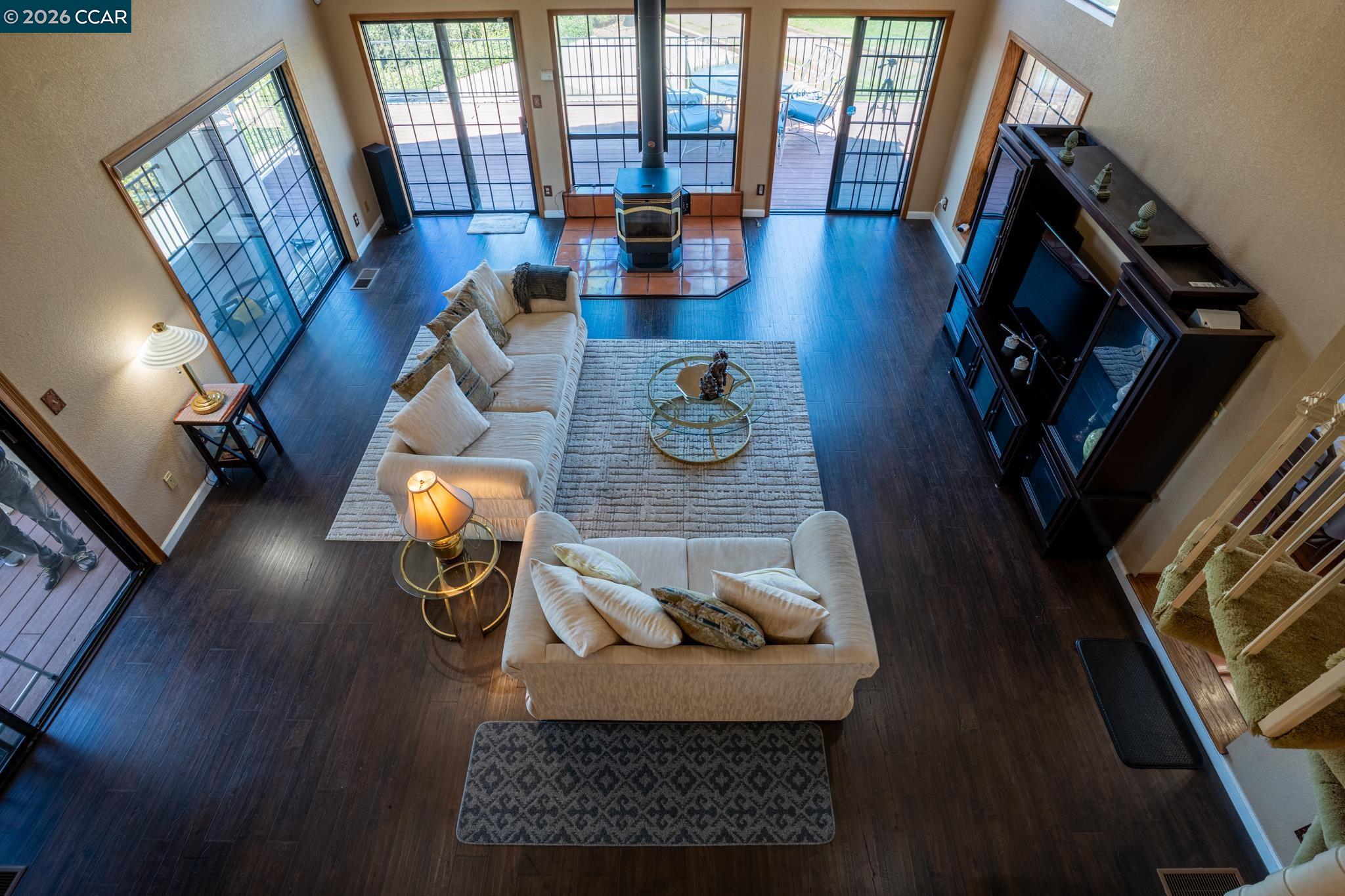 Detail Gallery Image 13 of 56 For 643 Old Course Ct, Valley Springs,  CA 95252 - 3 Beds | 2/1 Baths