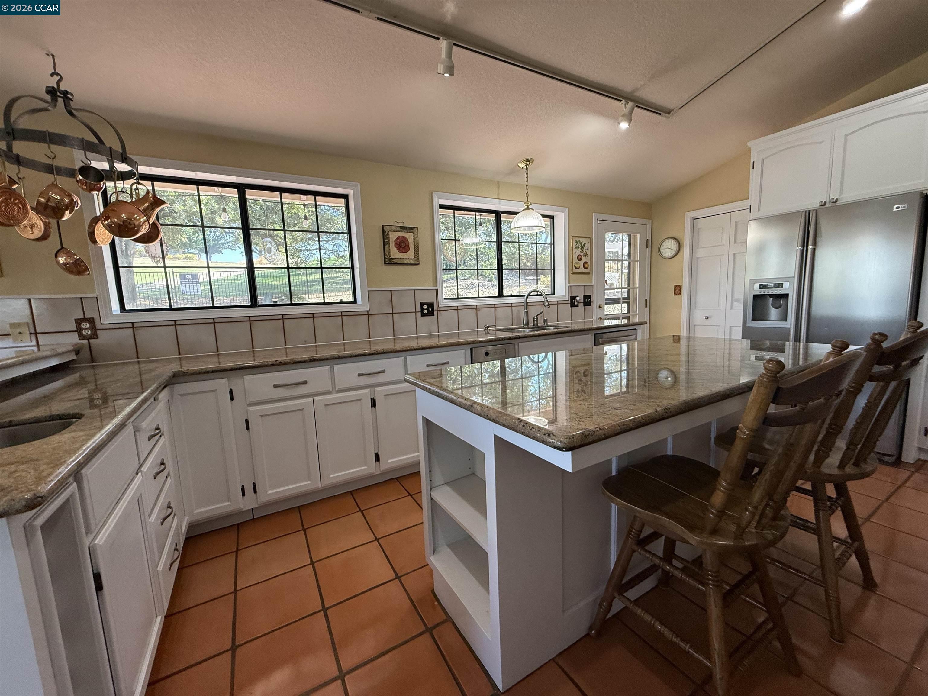 Detail Gallery Image 20 of 56 For 643 Old Course Ct, Valley Springs,  CA 95252 - 3 Beds | 2/1 Baths