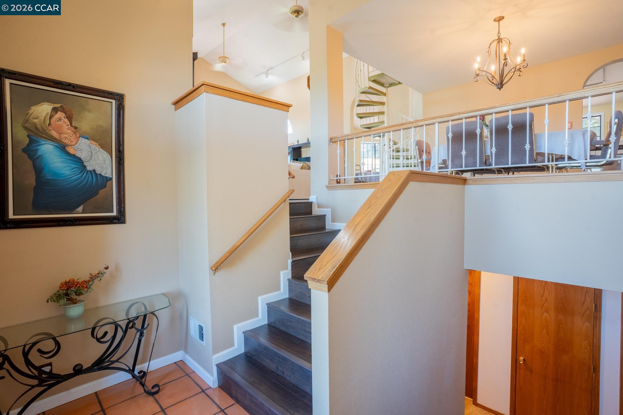 Detail Gallery Image 3 of 56 For 643 Old Course Ct, Valley Springs,  CA 95252 - 3 Beds | 2/1 Baths