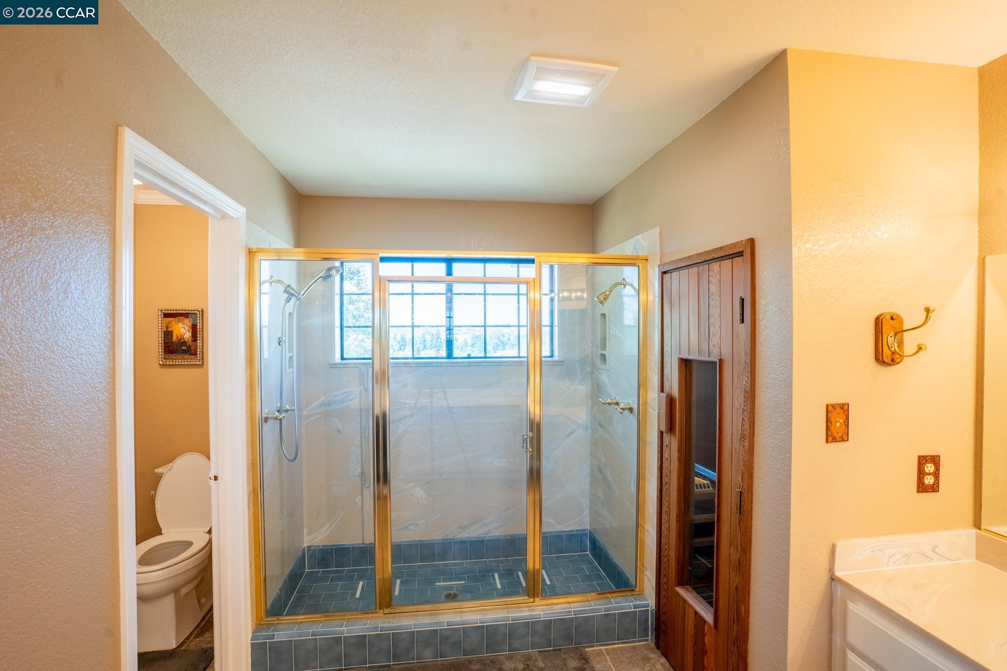 Detail Gallery Image 31 of 56 For 643 Old Course Ct, Valley Springs,  CA 95252 - 3 Beds | 2/1 Baths