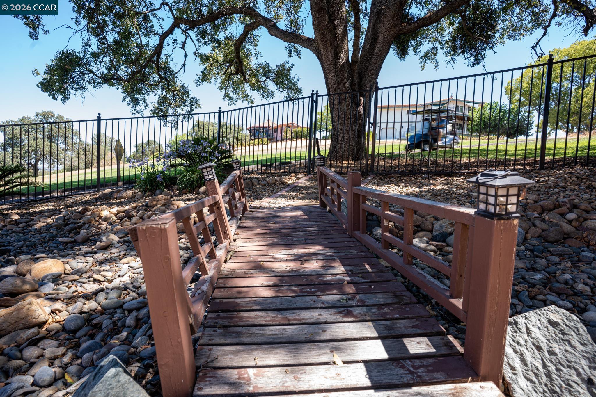 Detail Gallery Image 45 of 56 For 643 Old Course Ct, Valley Springs,  CA 95252 - 3 Beds | 2/1 Baths