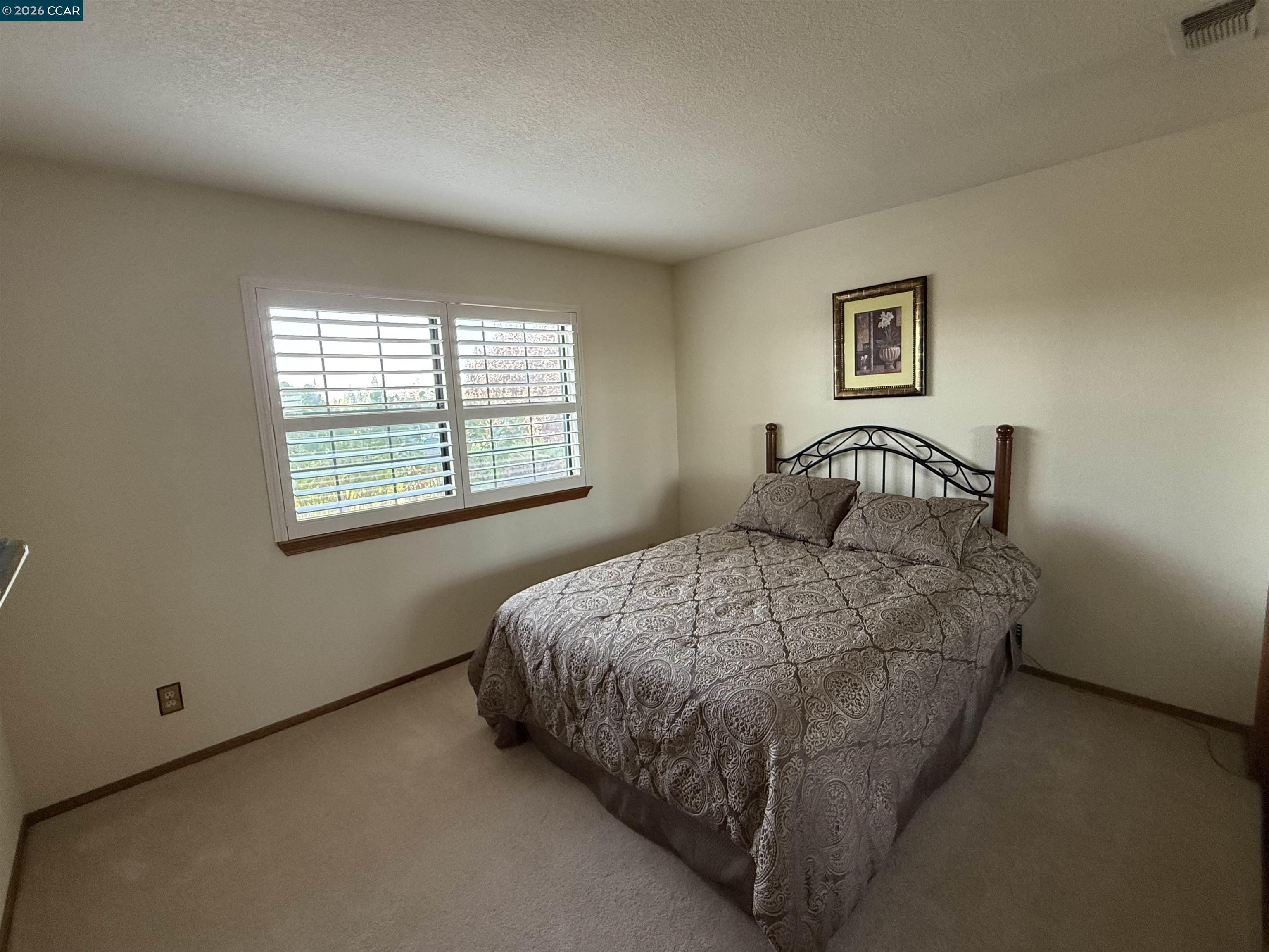 Detail Gallery Image 7 of 56 For 643 Old Course Ct, Valley Springs,  CA 95252 - 3 Beds | 2/1 Baths