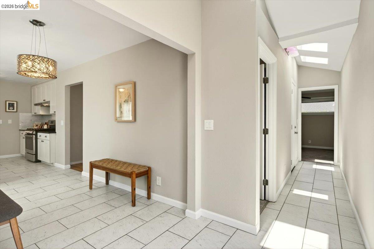 Detail Gallery Image 33 of 79 For 116 S 19th Street, Richmond,  CA 94804 - 3 Beds | 2 Baths