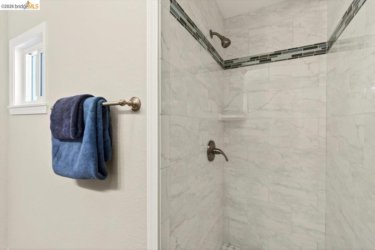 Detail Gallery Image 58 of 79 For 116 S 19th Street, Richmond,  CA 94804 - 3 Beds | 2 Baths