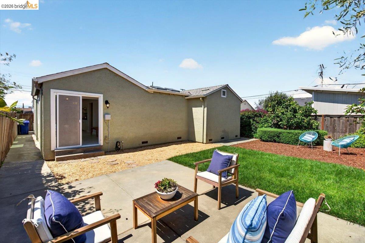 Detail Gallery Image 65 of 79 For 116 S 19th Street, Richmond,  CA 94804 - 3 Beds | 2 Baths