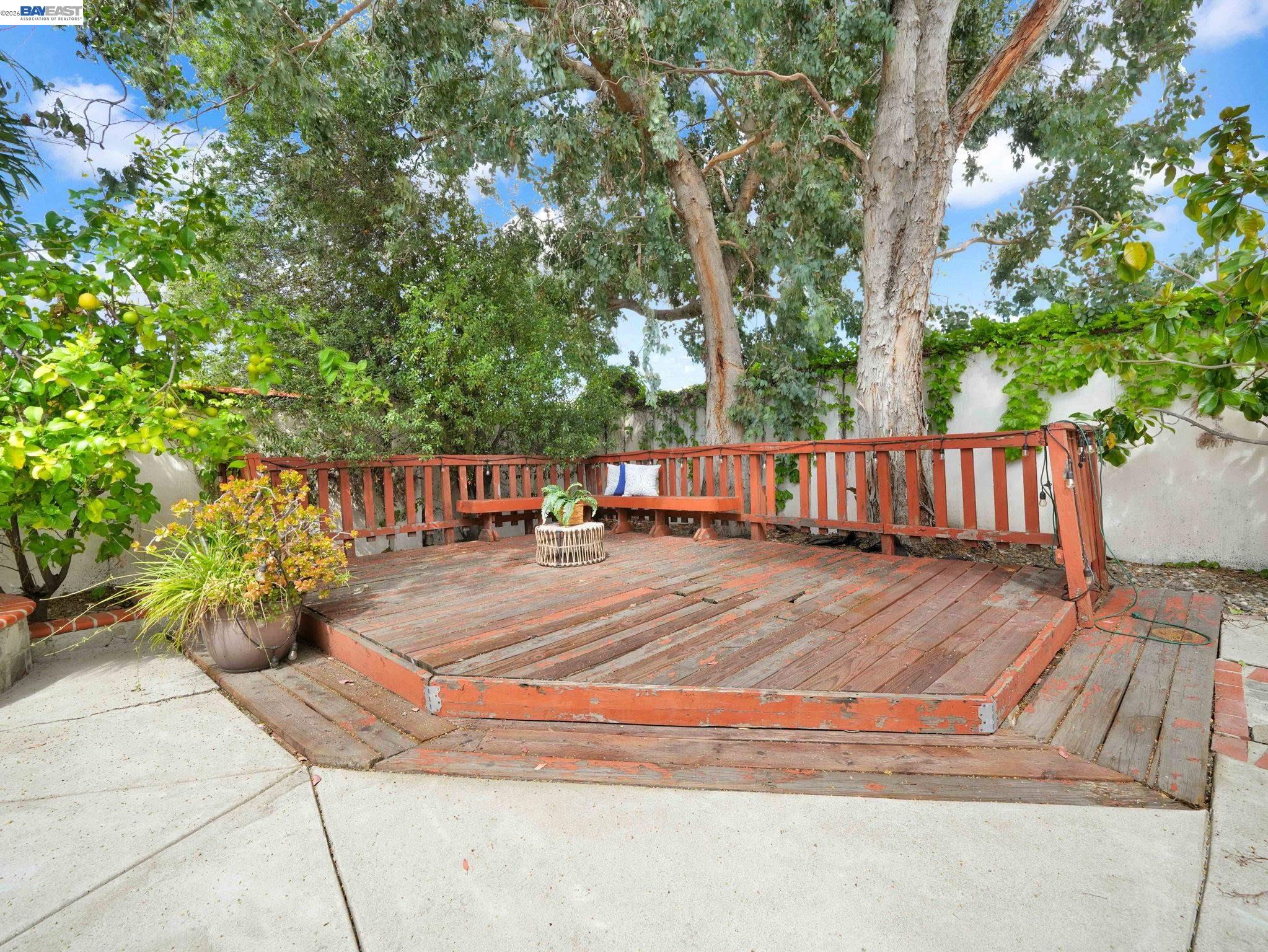 Detail Gallery Image 42 of 69 For 11 Meadows Ct, Fremont,  CA 94539 - 5 Beds | 3 Baths