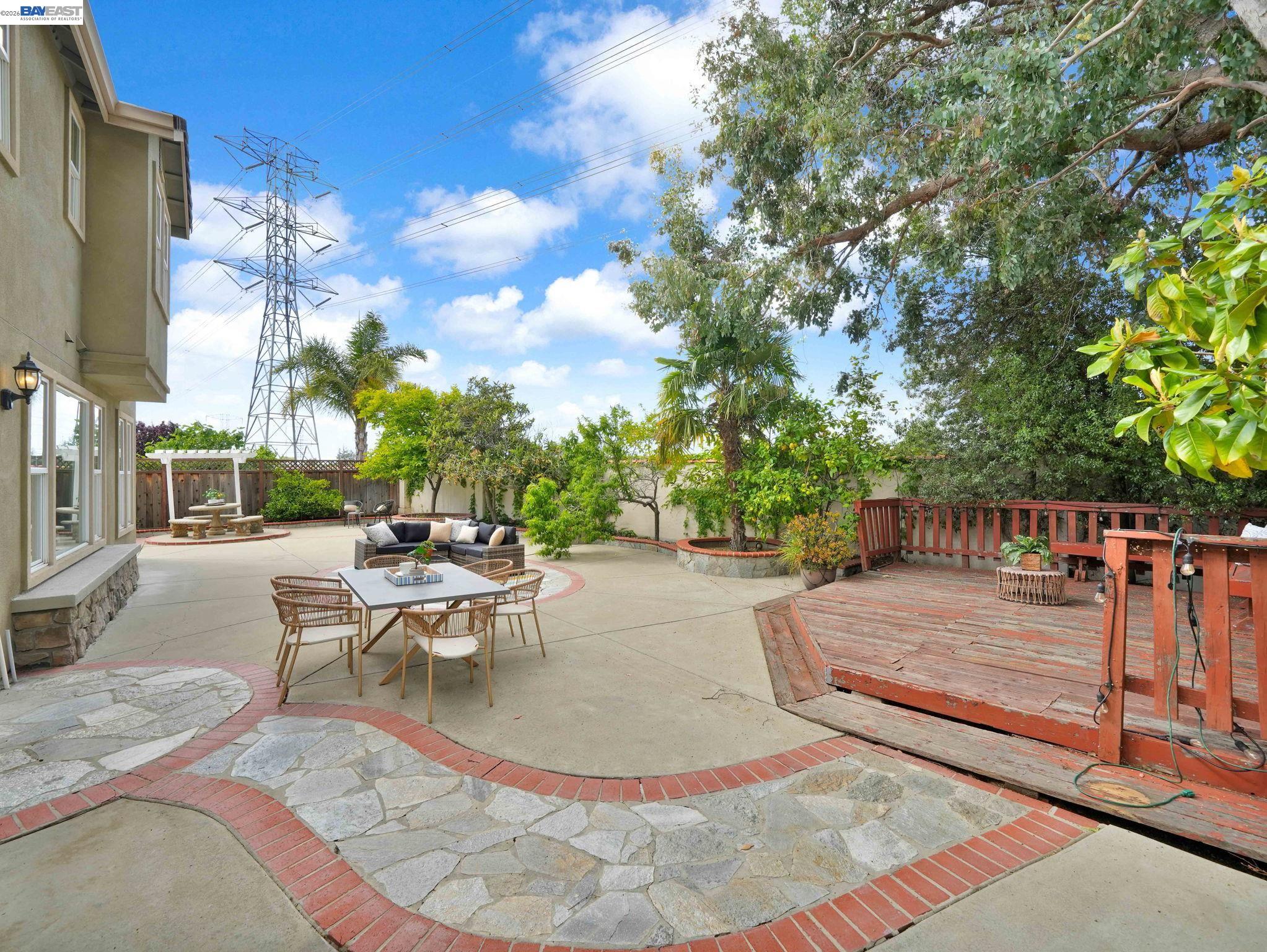 Detail Gallery Image 44 of 69 For 11 Meadows Ct, Fremont,  CA 94539 - 5 Beds | 3 Baths