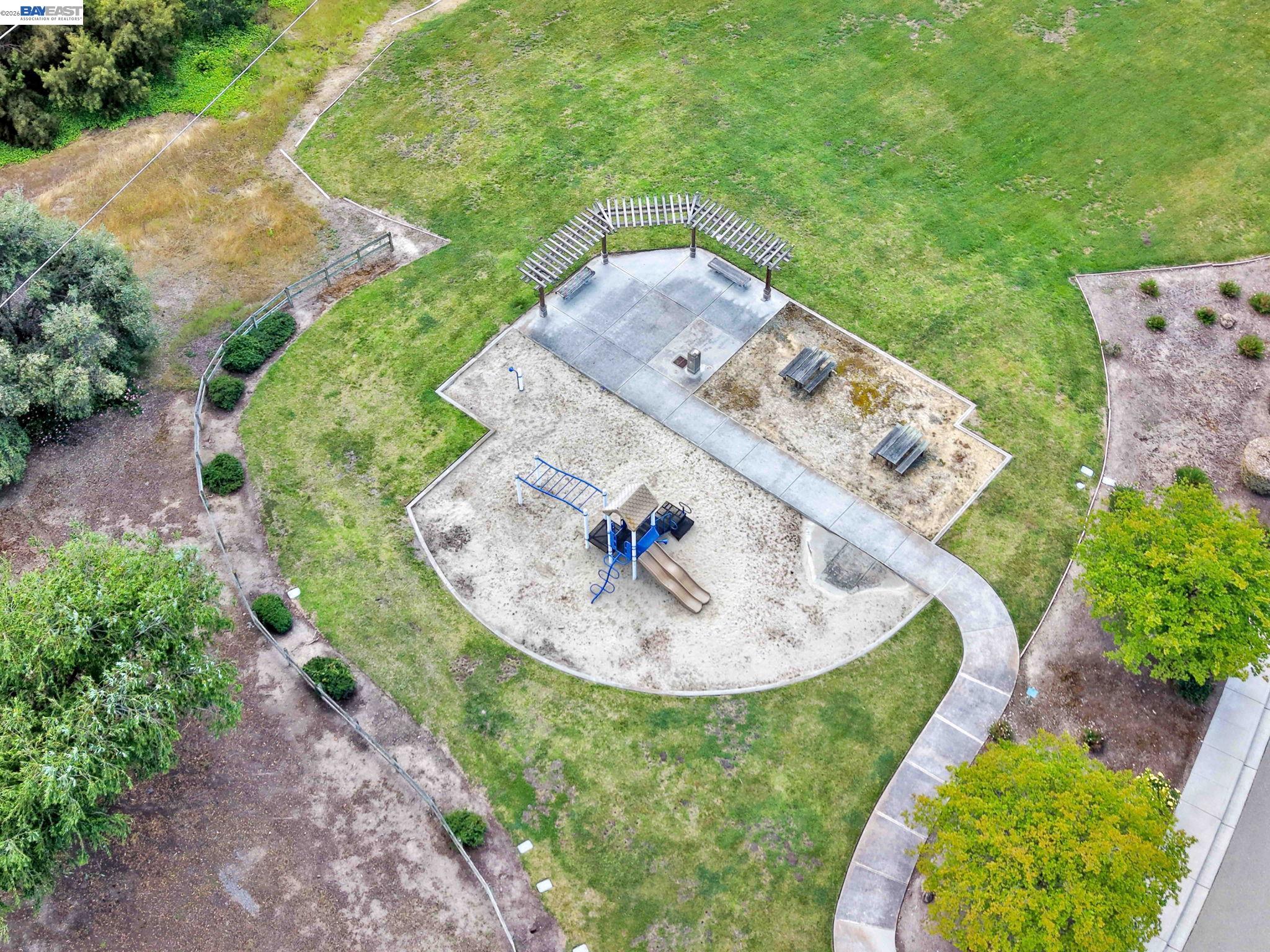 Detail Gallery Image 52 of 69 For 11 Meadows Ct, Fremont,  CA 94539 - 5 Beds | 3 Baths