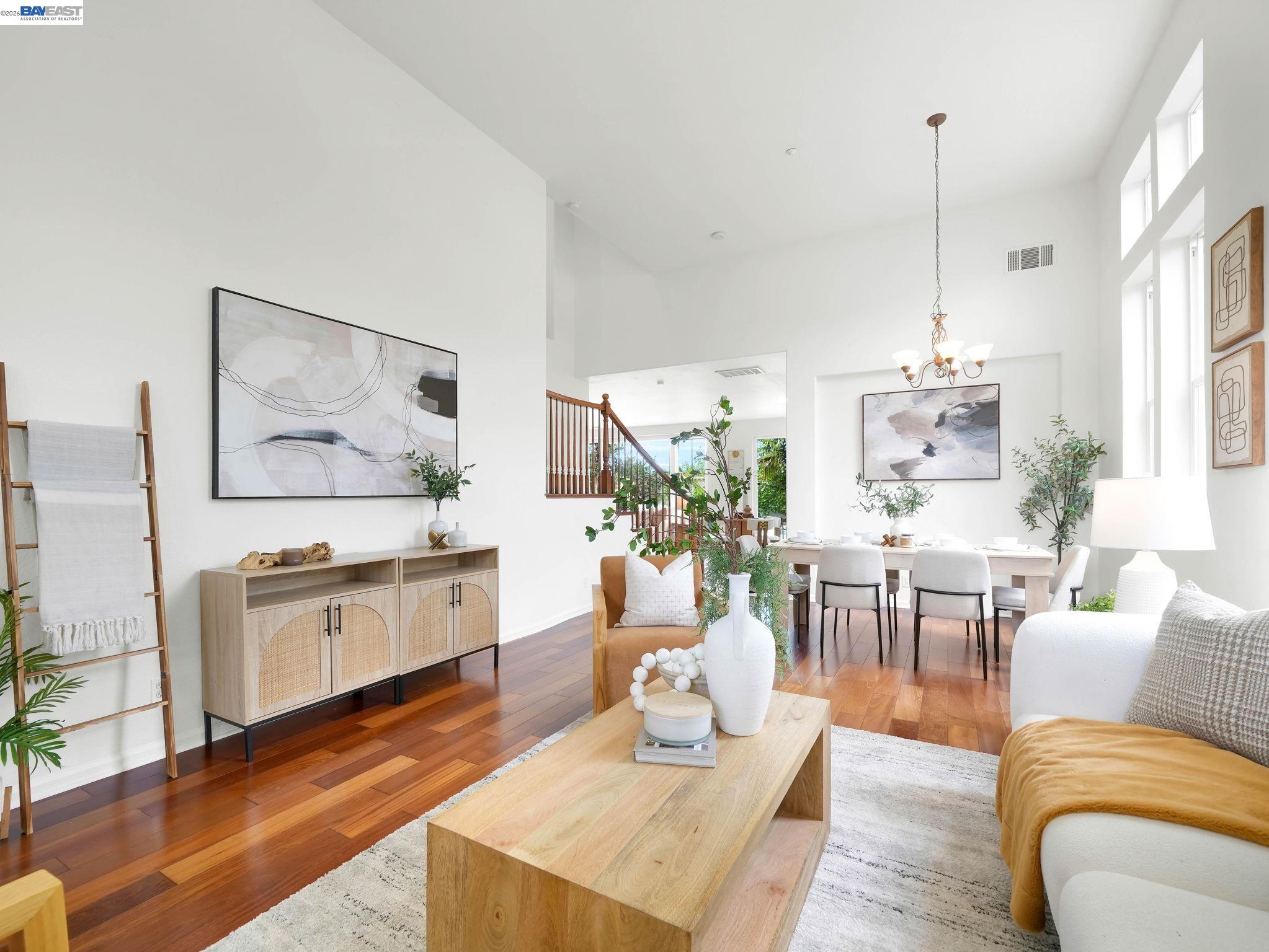 Detail Gallery Image 8 of 69 For 11 Meadows Ct, Fremont,  CA 94539 - 5 Beds | 3 Baths