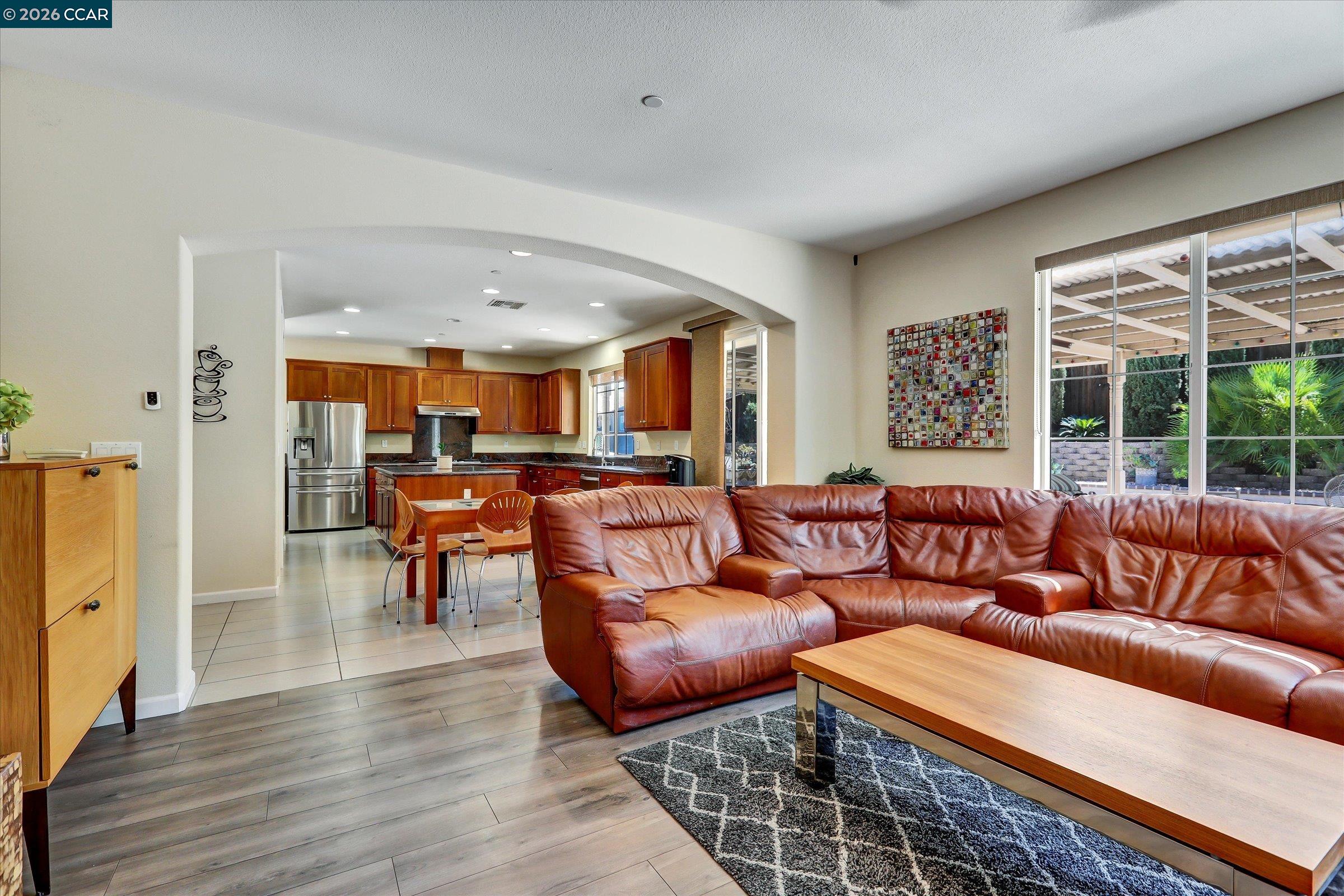 Detail Gallery Image 20 of 57 For 4007 Oak Knoll St, Antioch,  CA 94509 - 5 Beds | 3/1 Baths