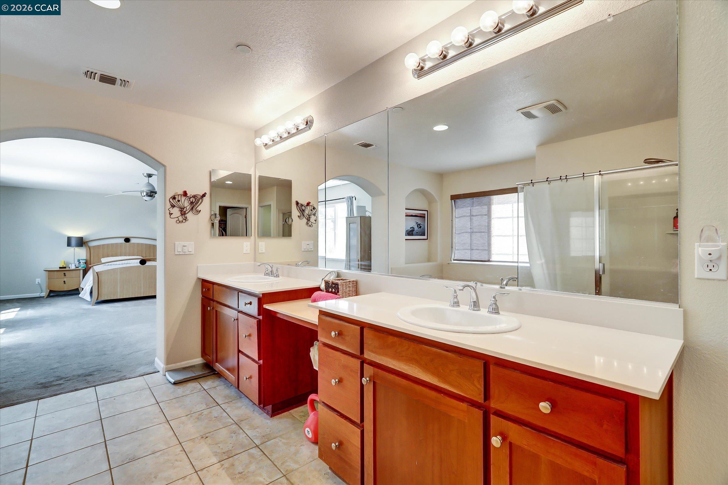 Detail Gallery Image 38 of 57 For 4007 Oak Knoll St, Antioch,  CA 94509 - 5 Beds | 3/1 Baths