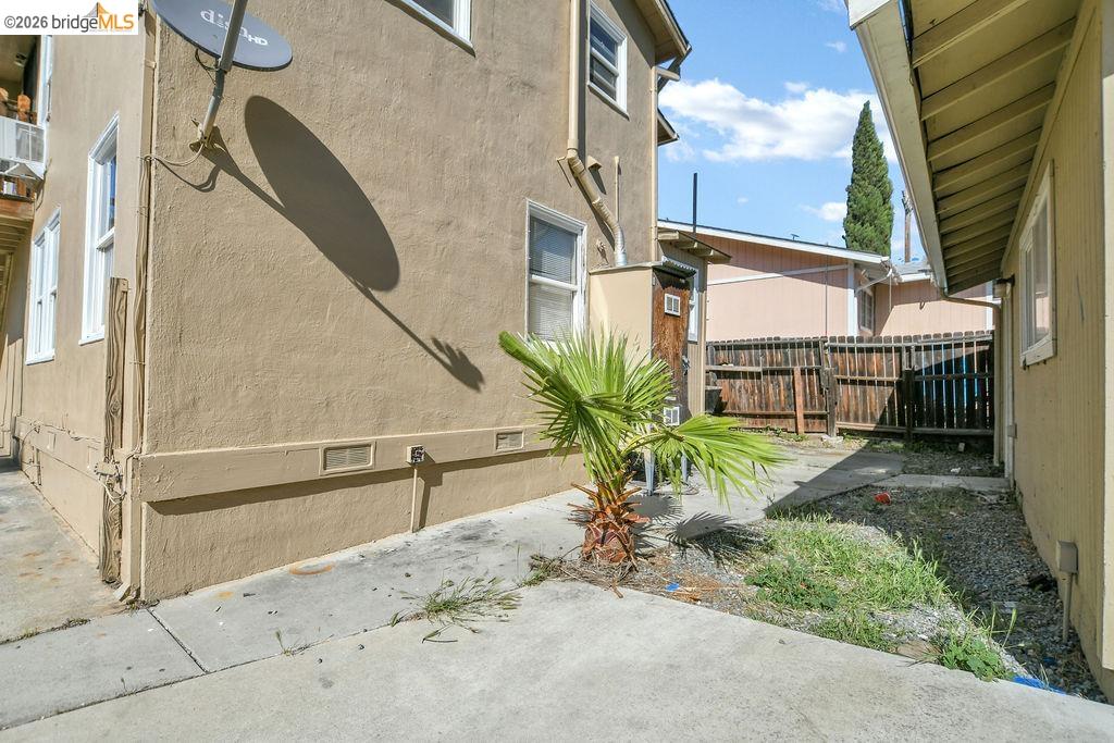 Detail Gallery Image 26 of 37 For 709 W 8th St, Antioch,  CA 94509 - – Beds | – Baths