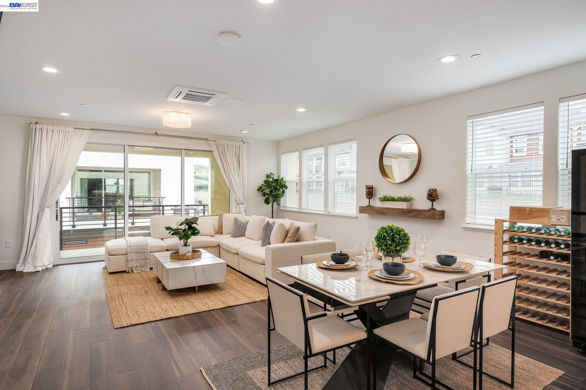 Photo #5: 41131152 Listing: Photo #5