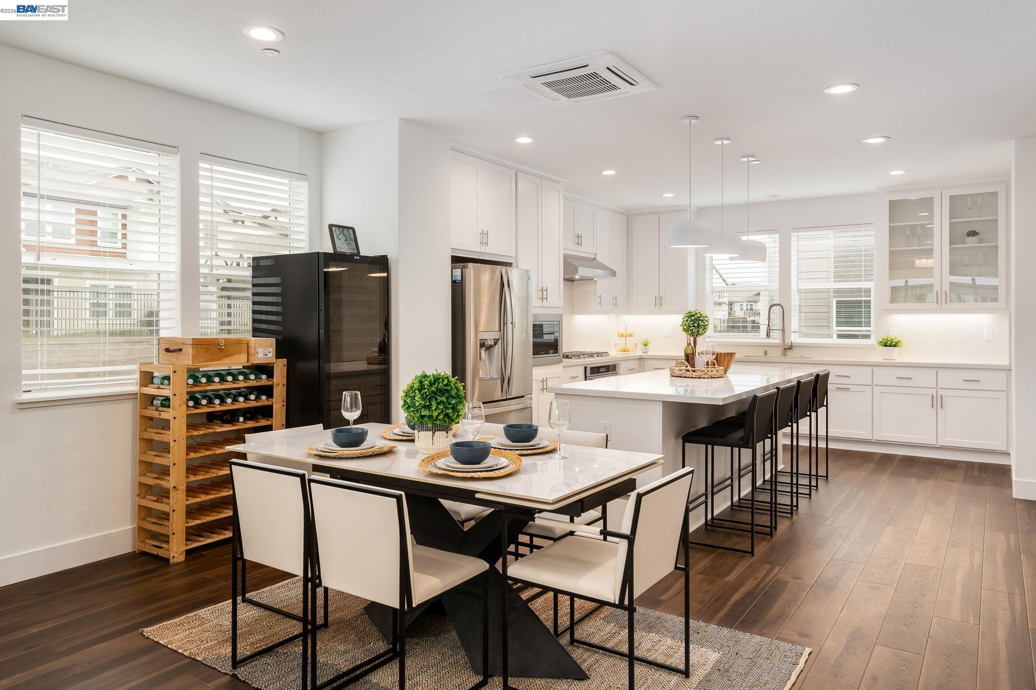 Photo #8: 41131152 Listing: Photo #8