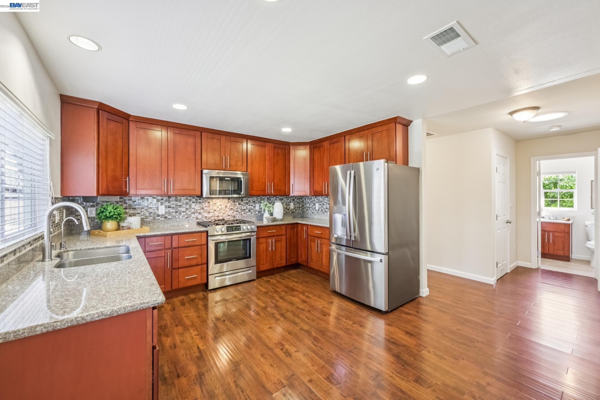 21132 Tyee Ct, Castro Valley CA 94546 — photo 11