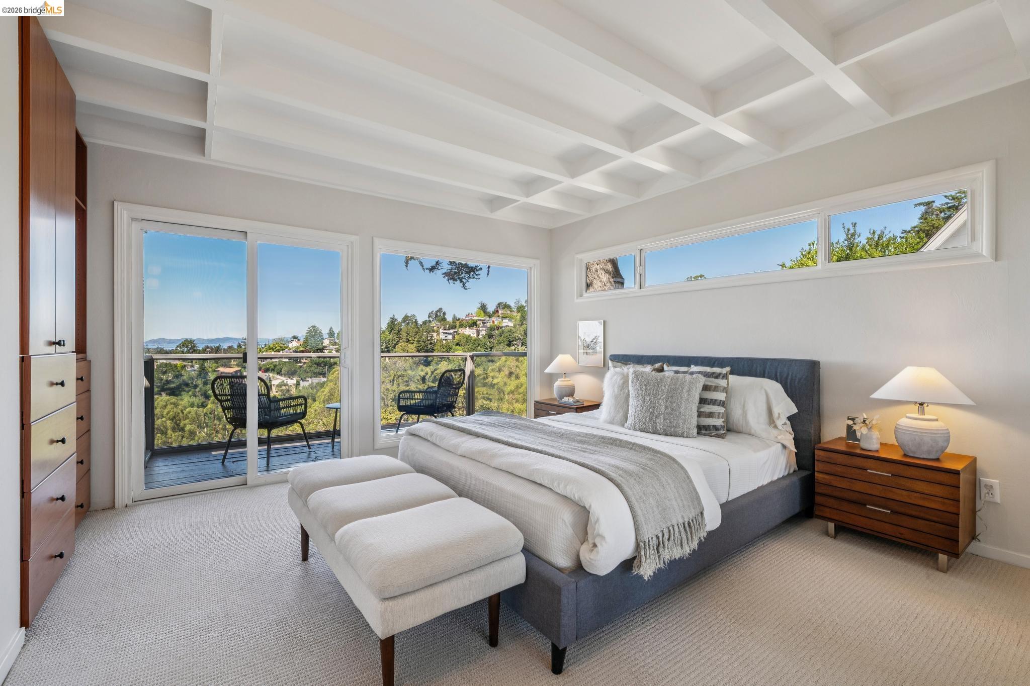 Detail Gallery Image 16 of 47 For 2250 Pelham Pl, Oakland,  CA 94611 - 3 Beds | 2 Baths