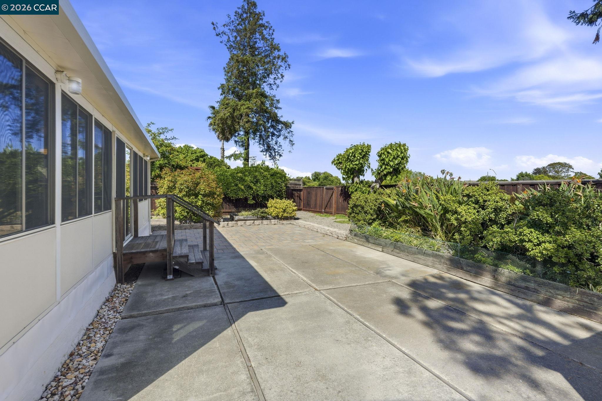 Detail Gallery Image 26 of 29 For 2912 Knoll Dr, Concord,  CA 94520 - 2 Beds | 1 Baths