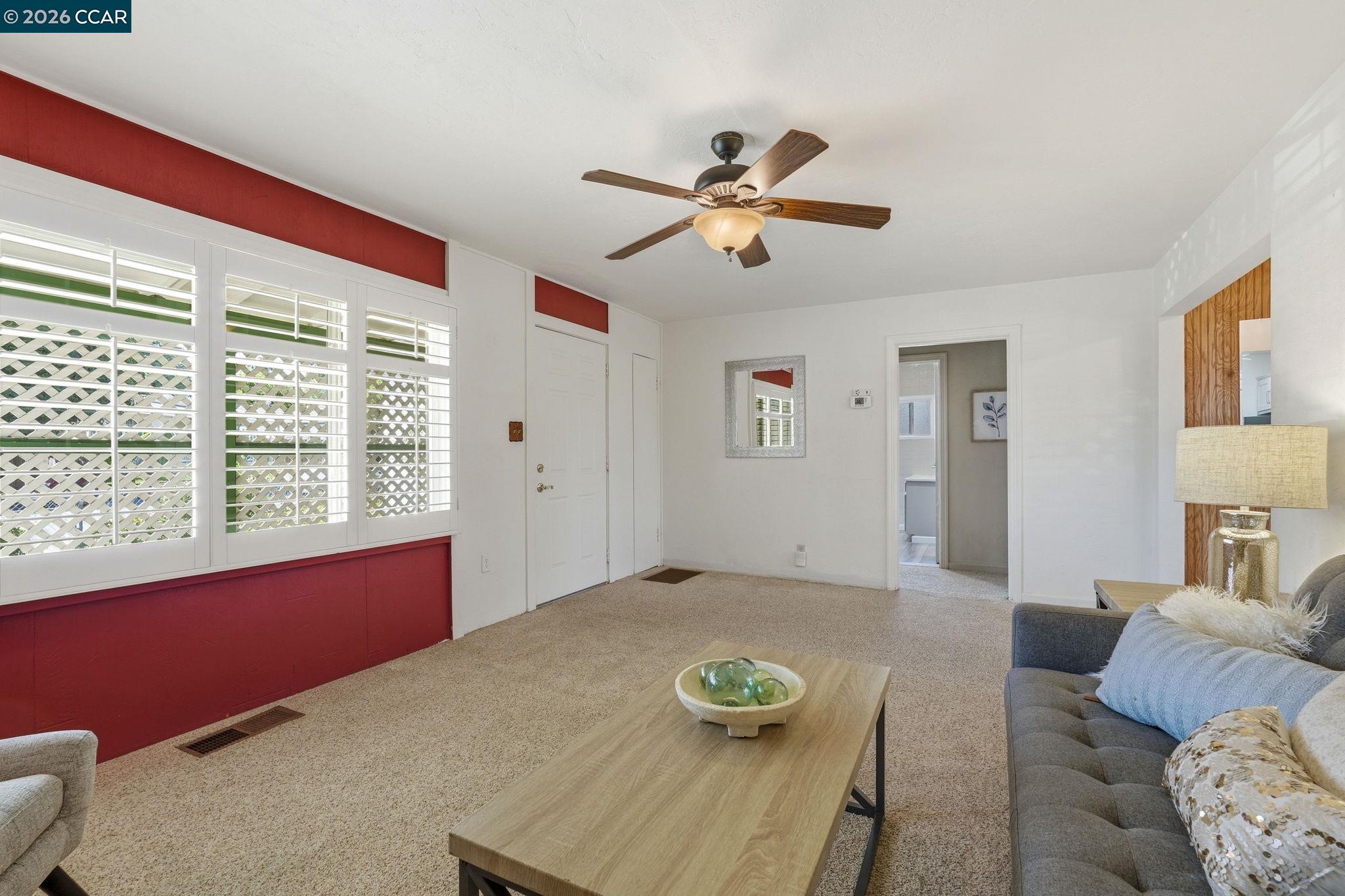 Detail Gallery Image 8 of 29 For 2912 Knoll Dr, Concord,  CA 94520 - 2 Beds | 1 Baths