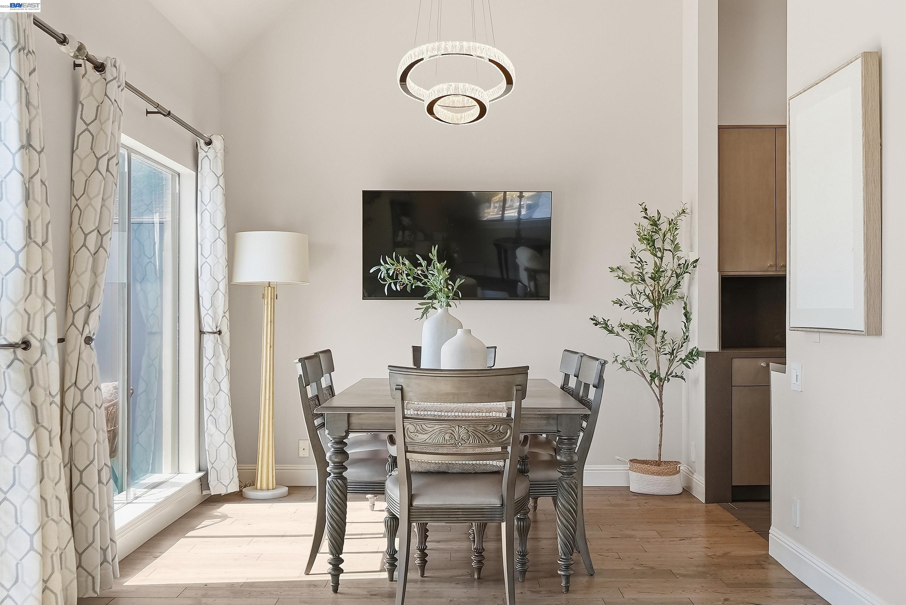 Detail Gallery Image 20 of 54 For 844 Balboa Ln, Foster City,  CA 94404 - 2 Beds | 2 Baths