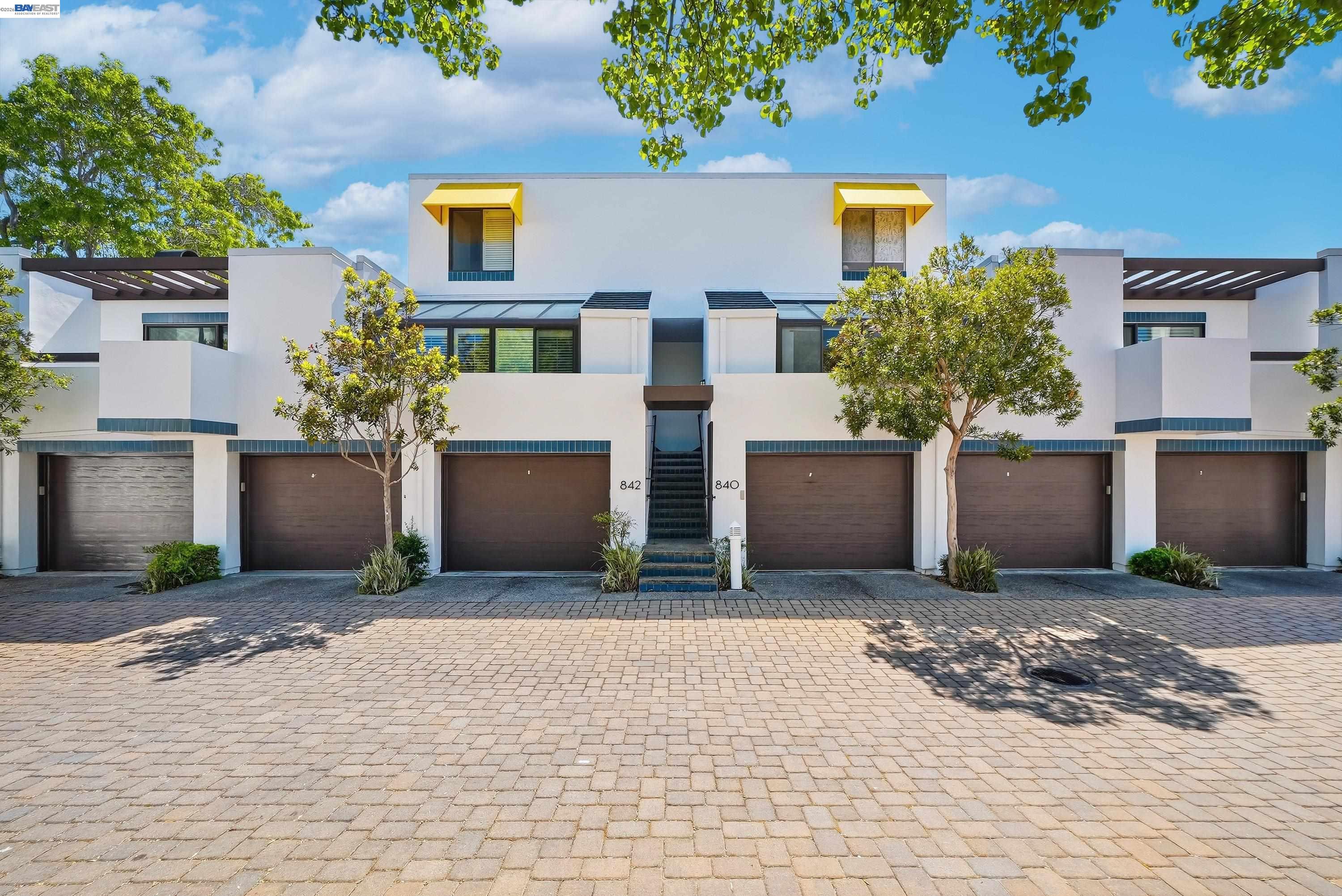 Detail Gallery Image 3 of 54 For 844 Balboa Ln, Foster City,  CA 94404 - 2 Beds | 2 Baths