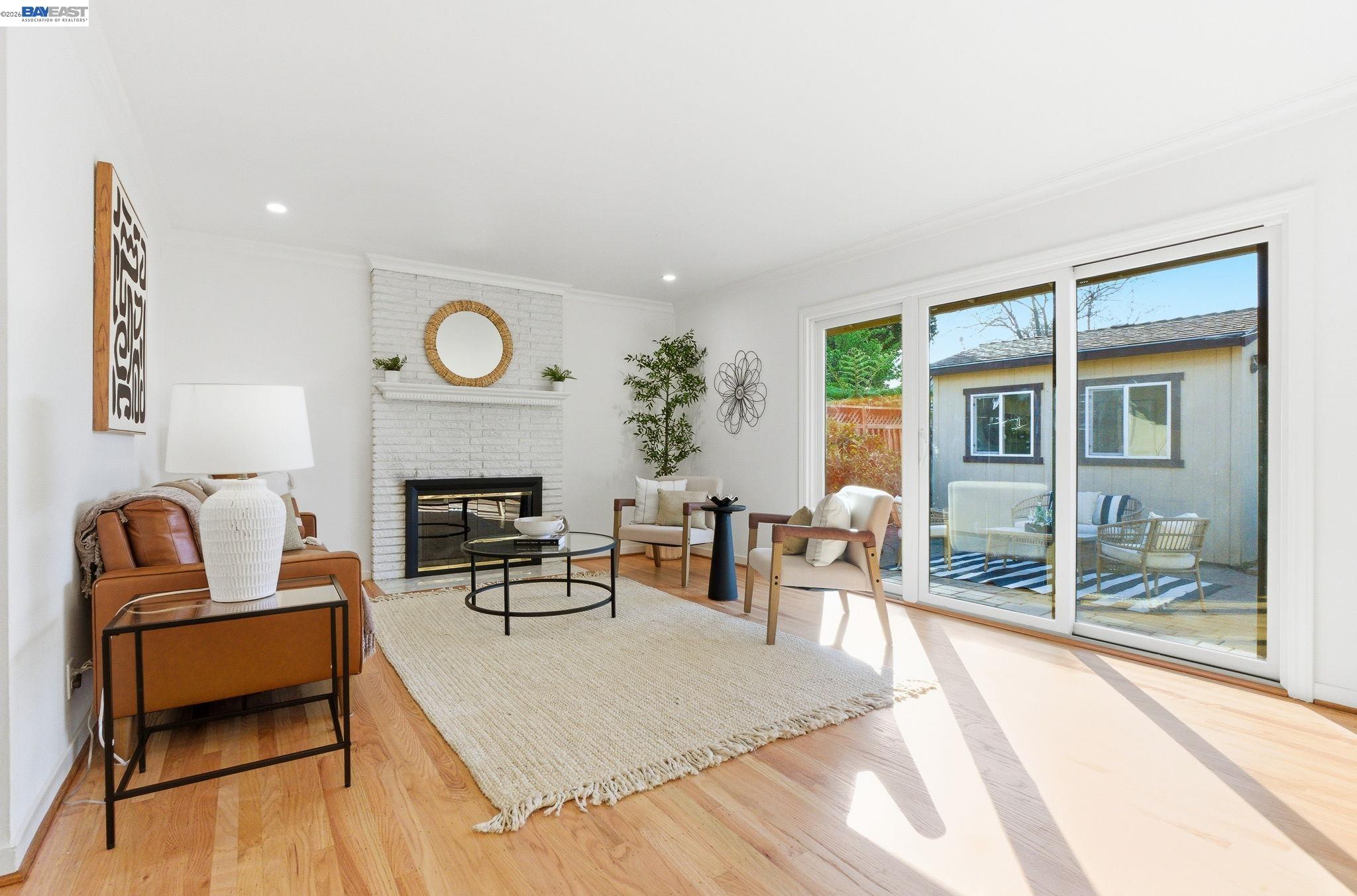 Detail Gallery Image 6 of 41 For 38157 Parkmont Dr, Fremont,  CA 94536 - 3 Beds | 2 Baths